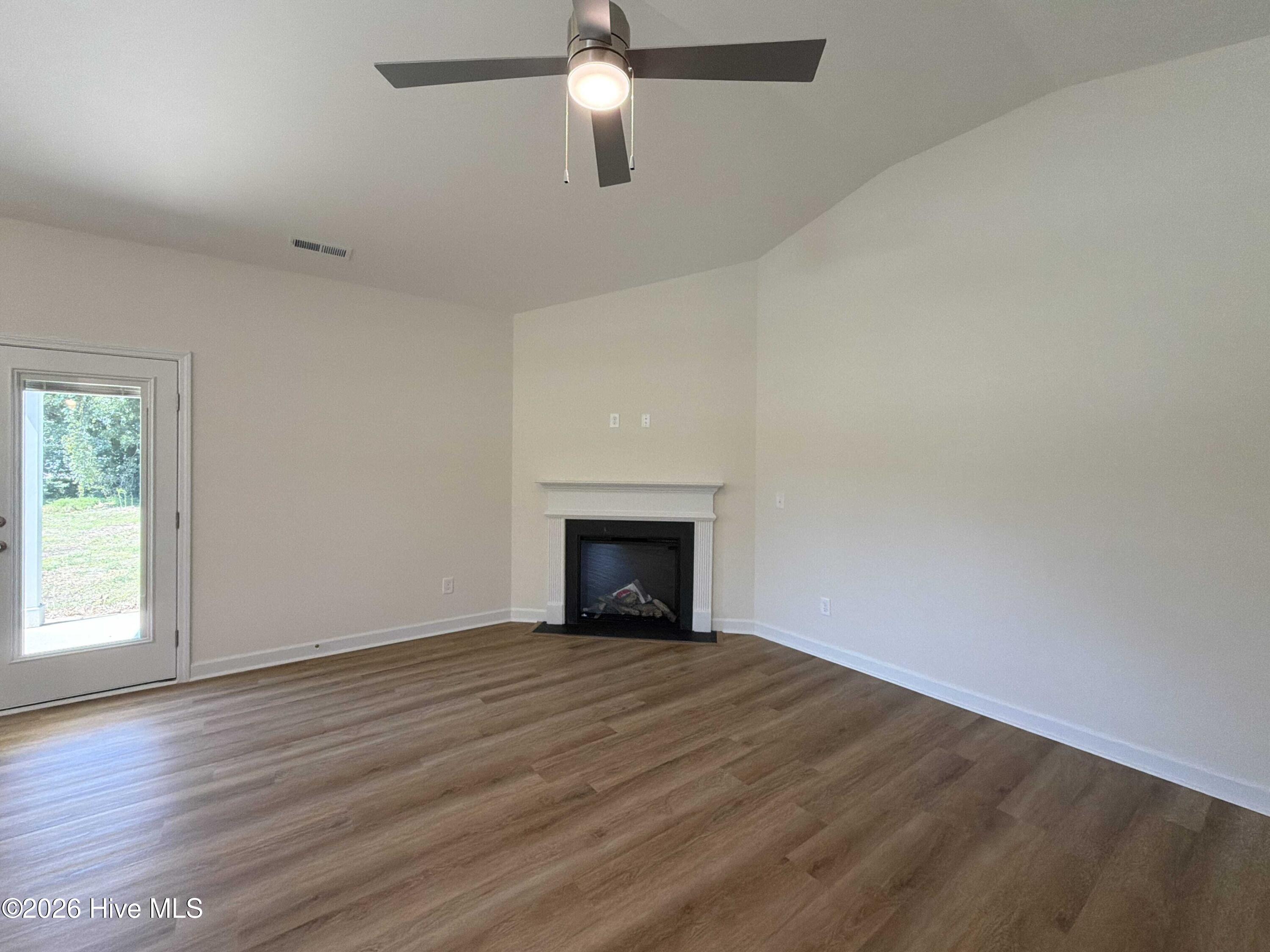 84 Yardley Drive Property Photo 4