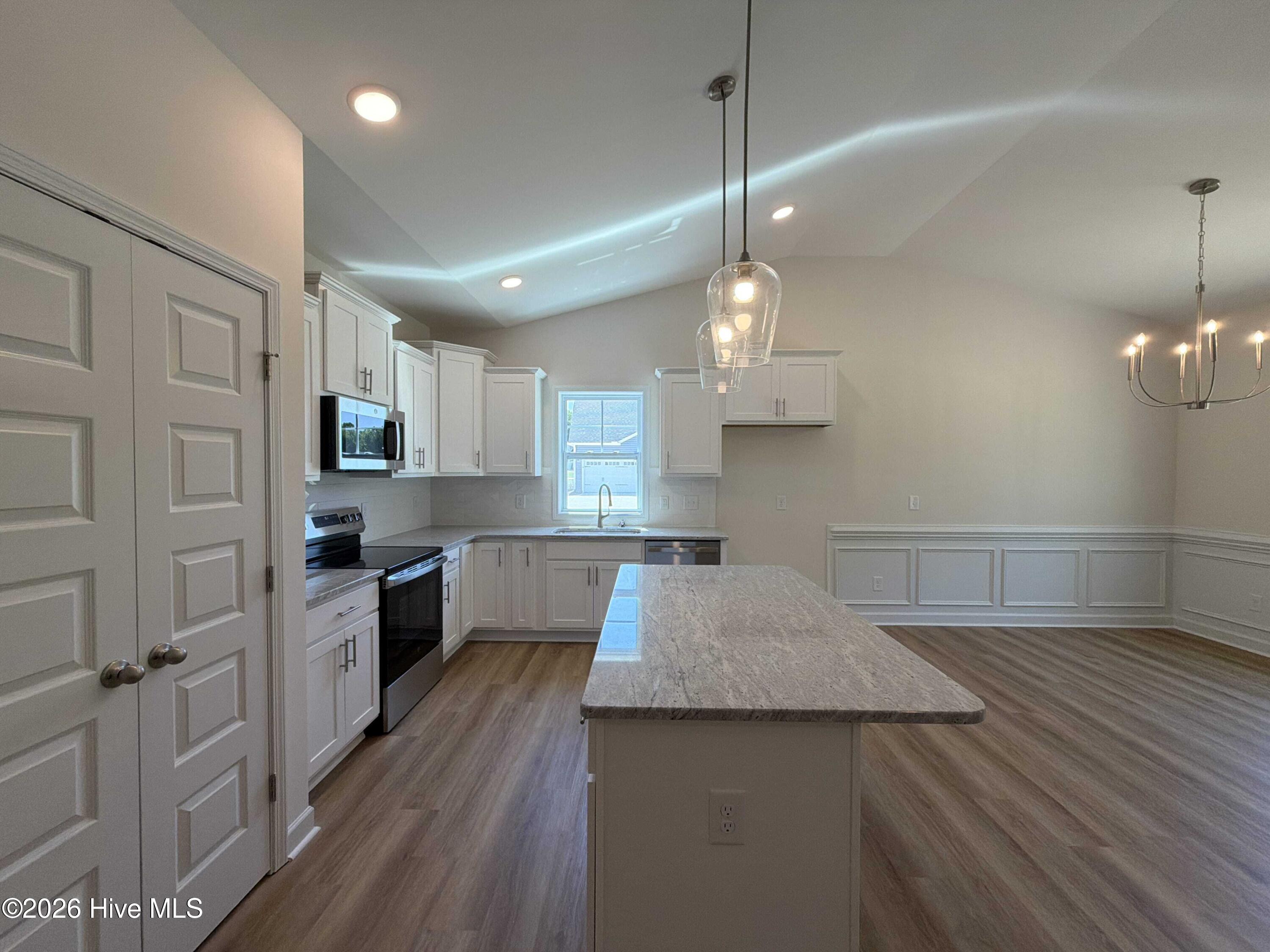 84 Yardley Drive Property Photo 6
