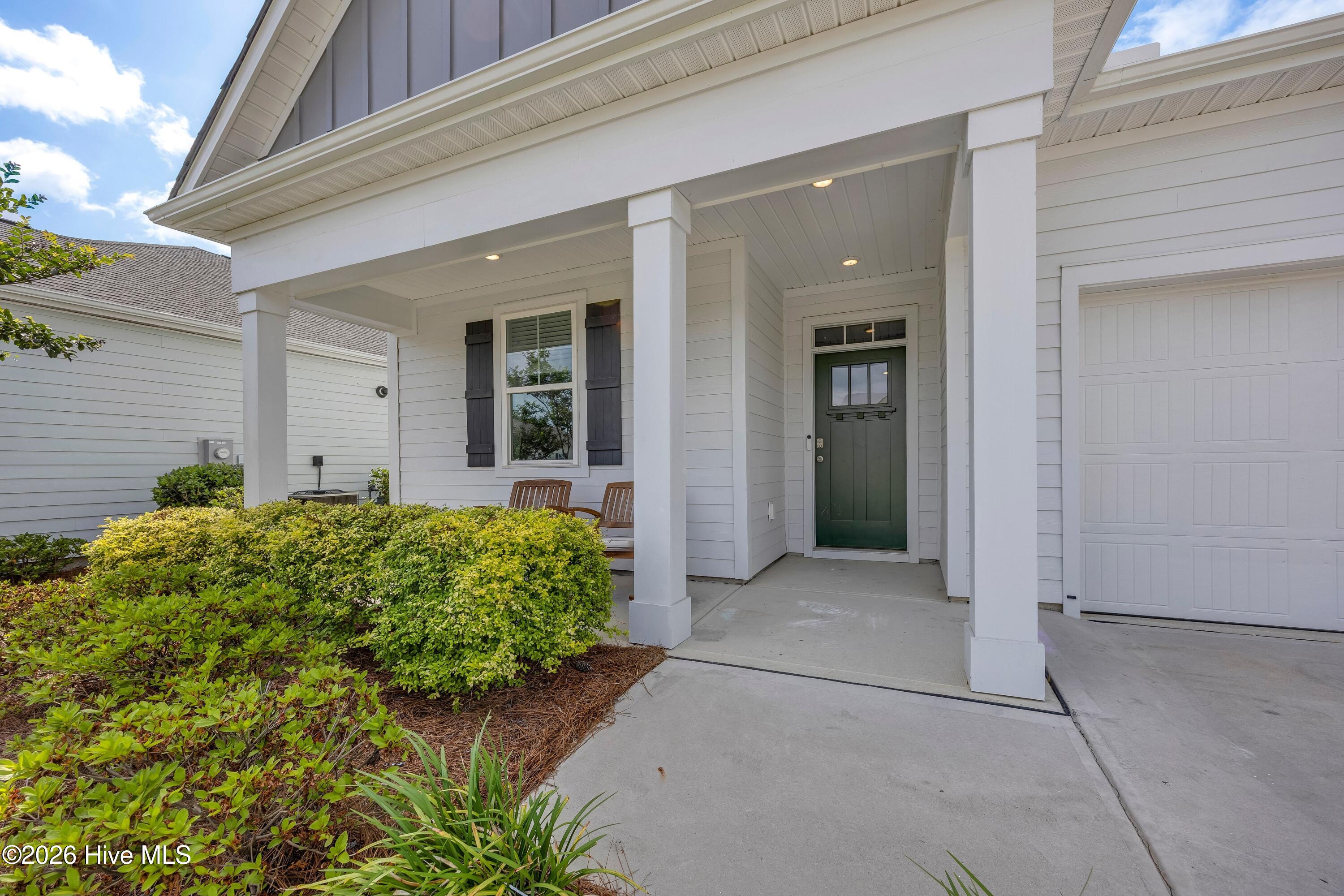 1369 Clendon Circle Property Photo 4