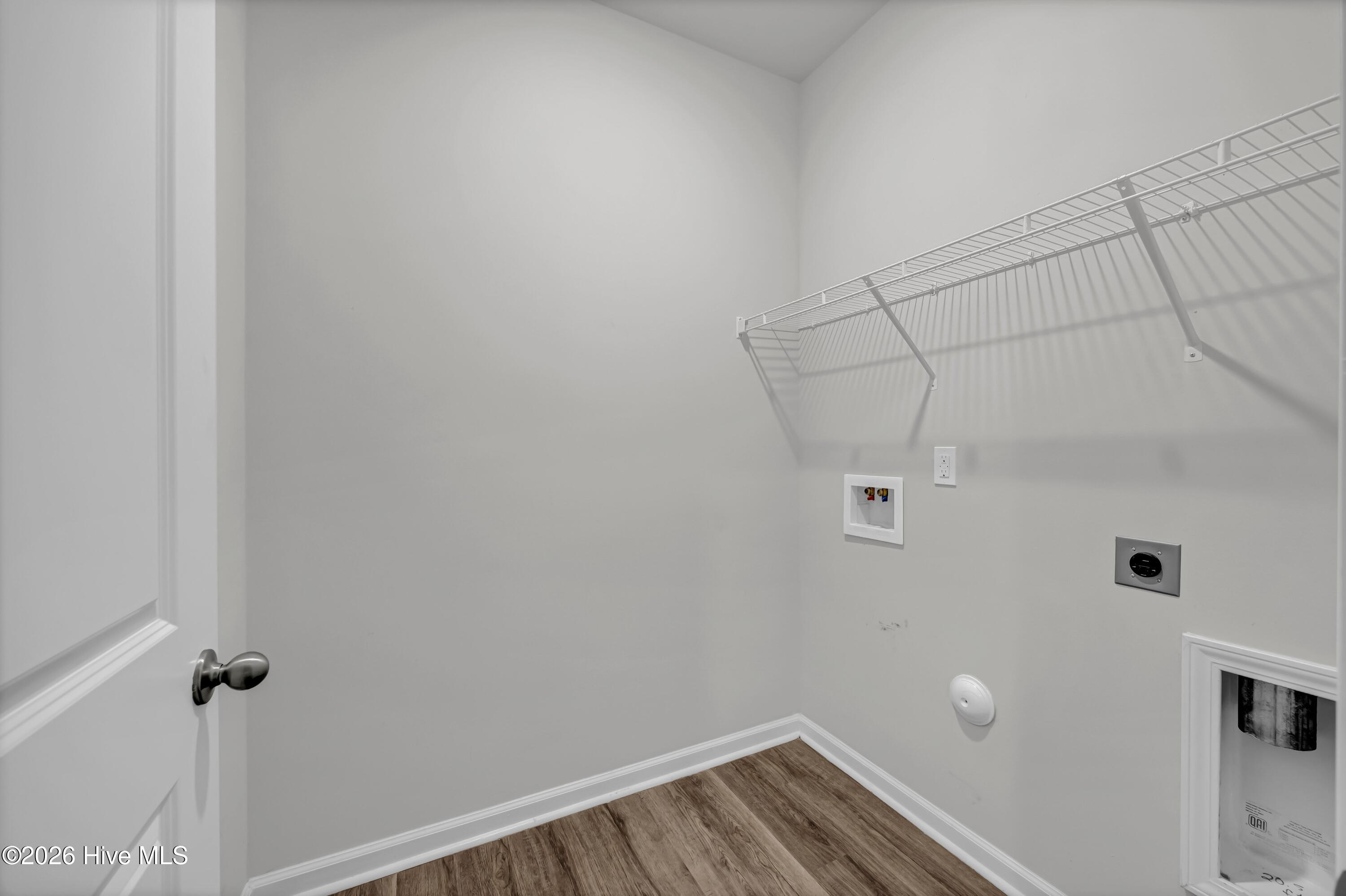 1369 Clendon Circle Property Photo 24