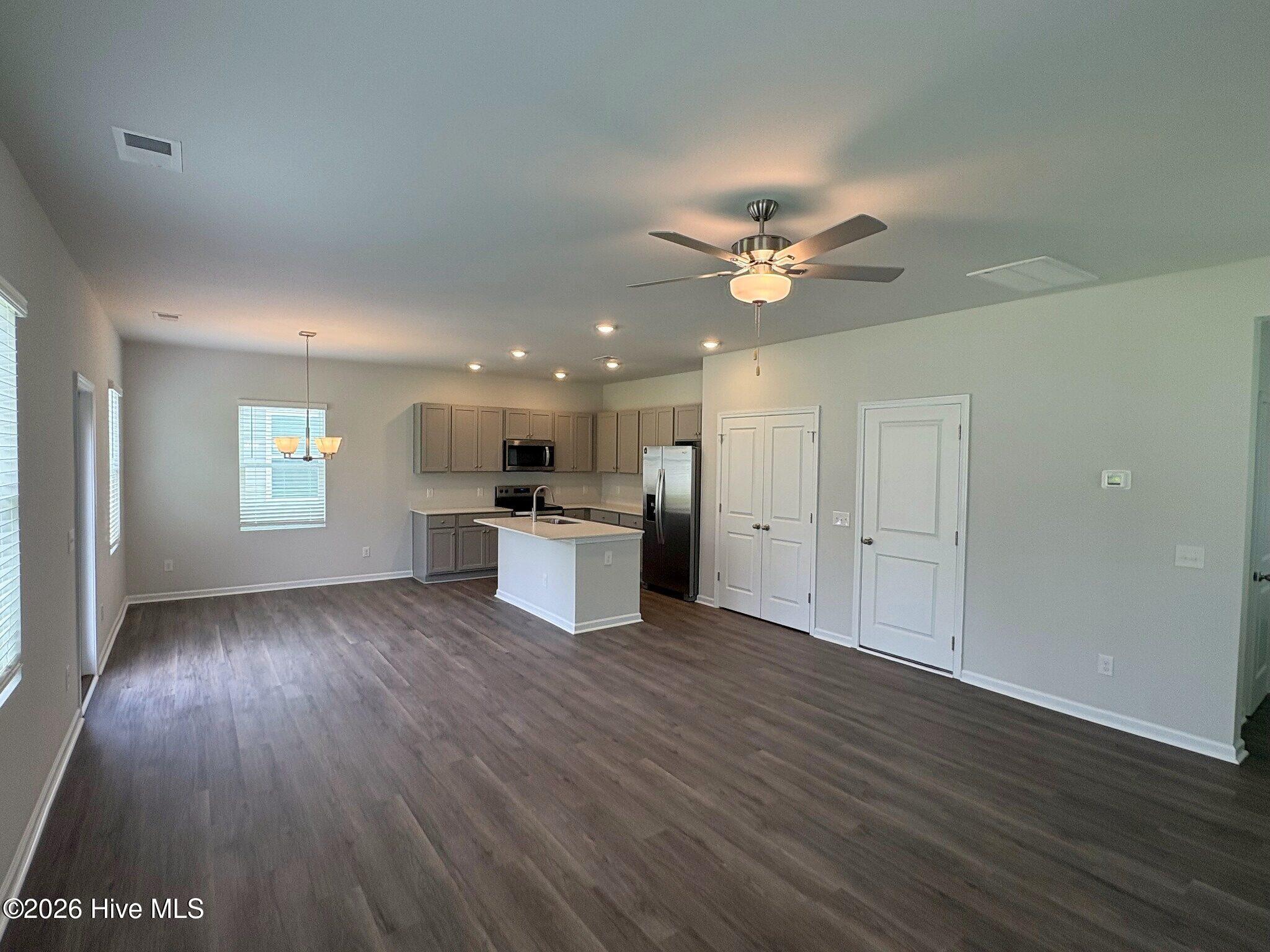 1079 Hanson Drive Property Photo 3