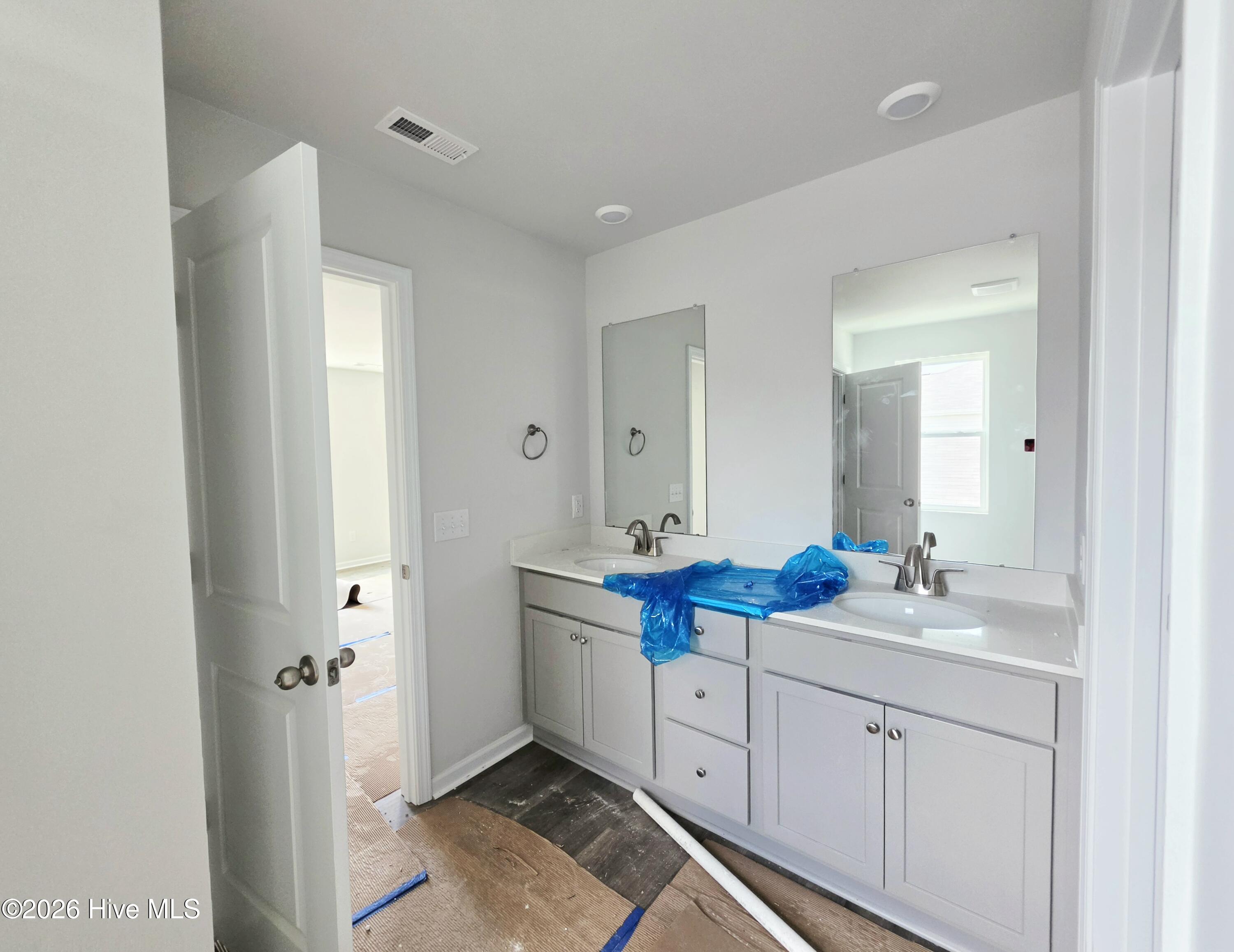1079 Hanson Drive Property Photo 4