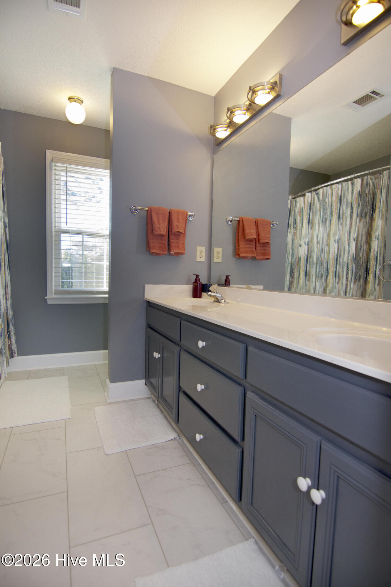 648 Fieldstone Way Property Photo 10