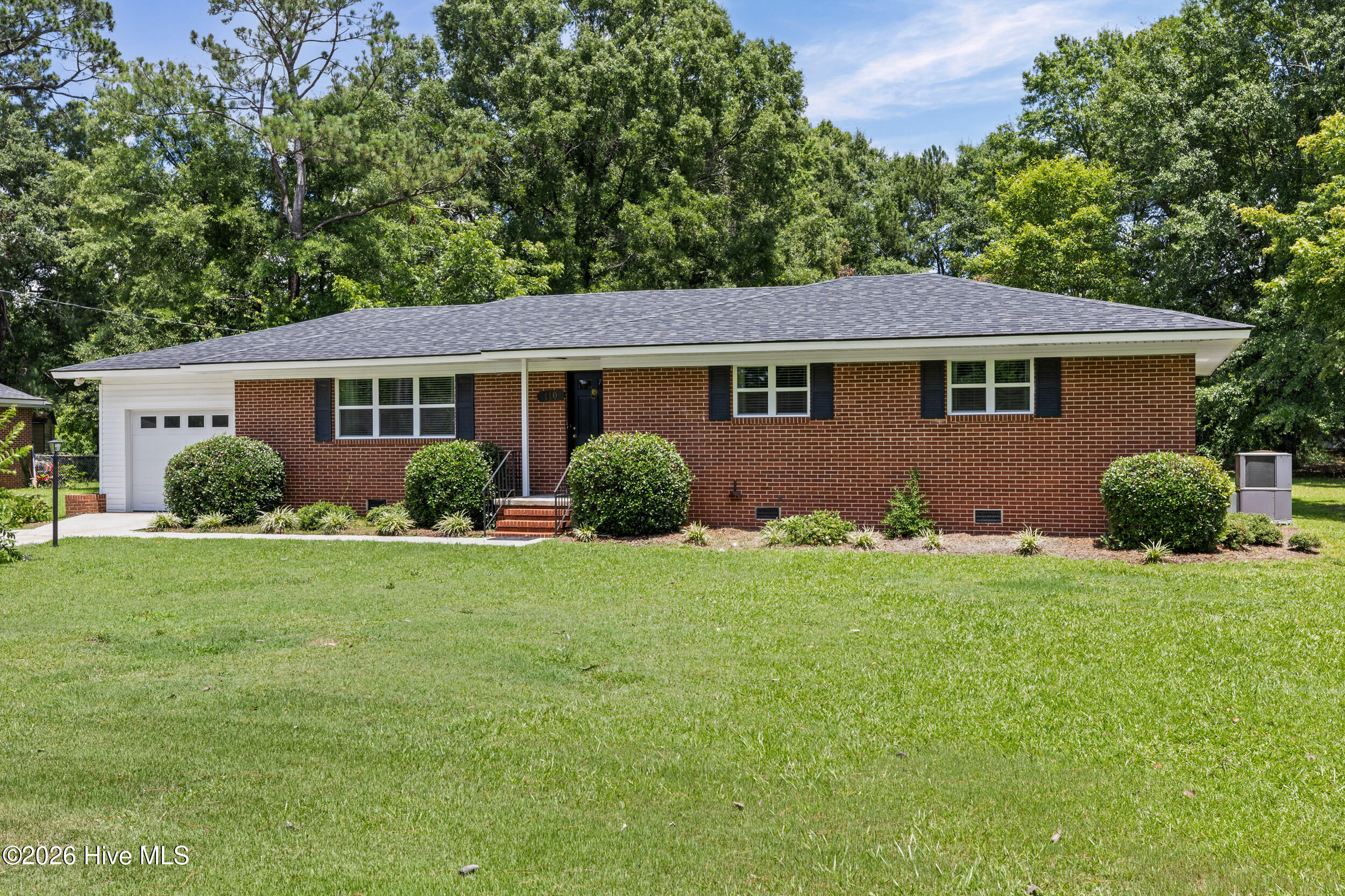 410 Johns Road Property Photo 3