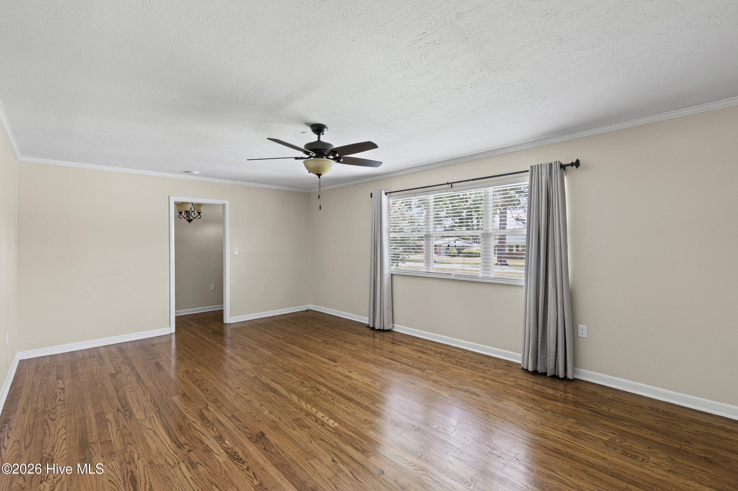 410 Johns Road Property Photo 7
