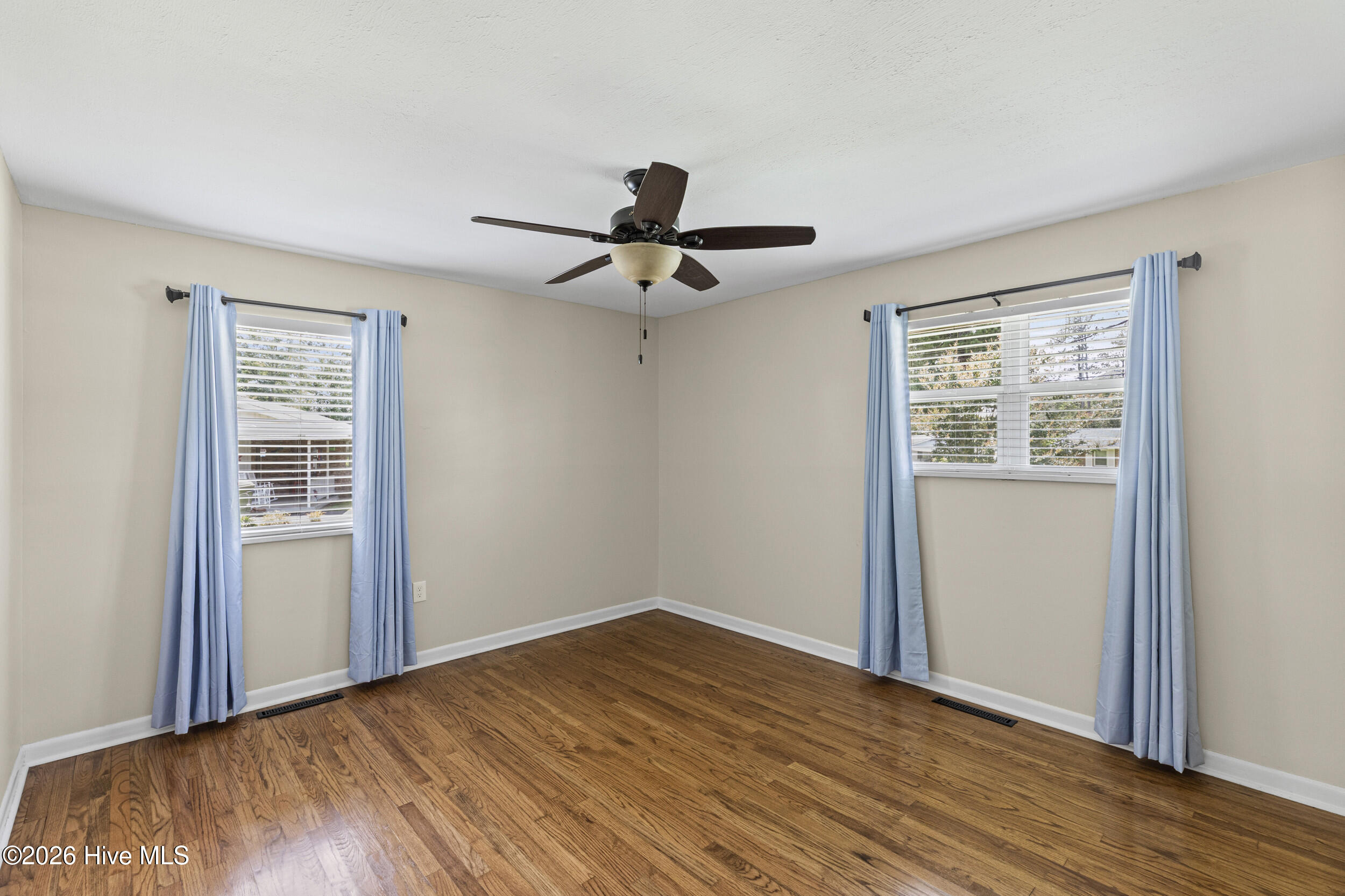 410 Johns Road Property Photo 20