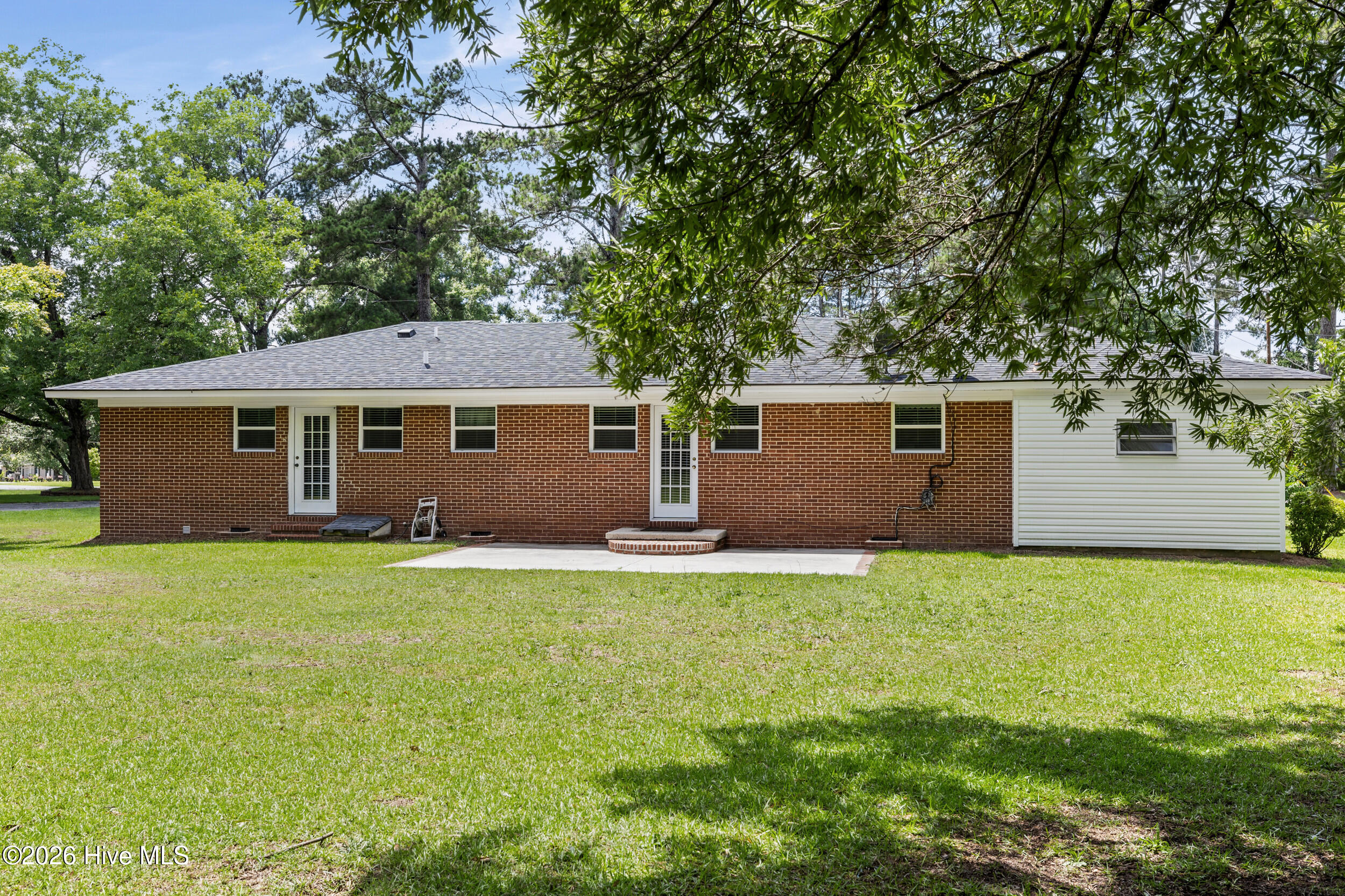 410 Johns Road Property Photo 27