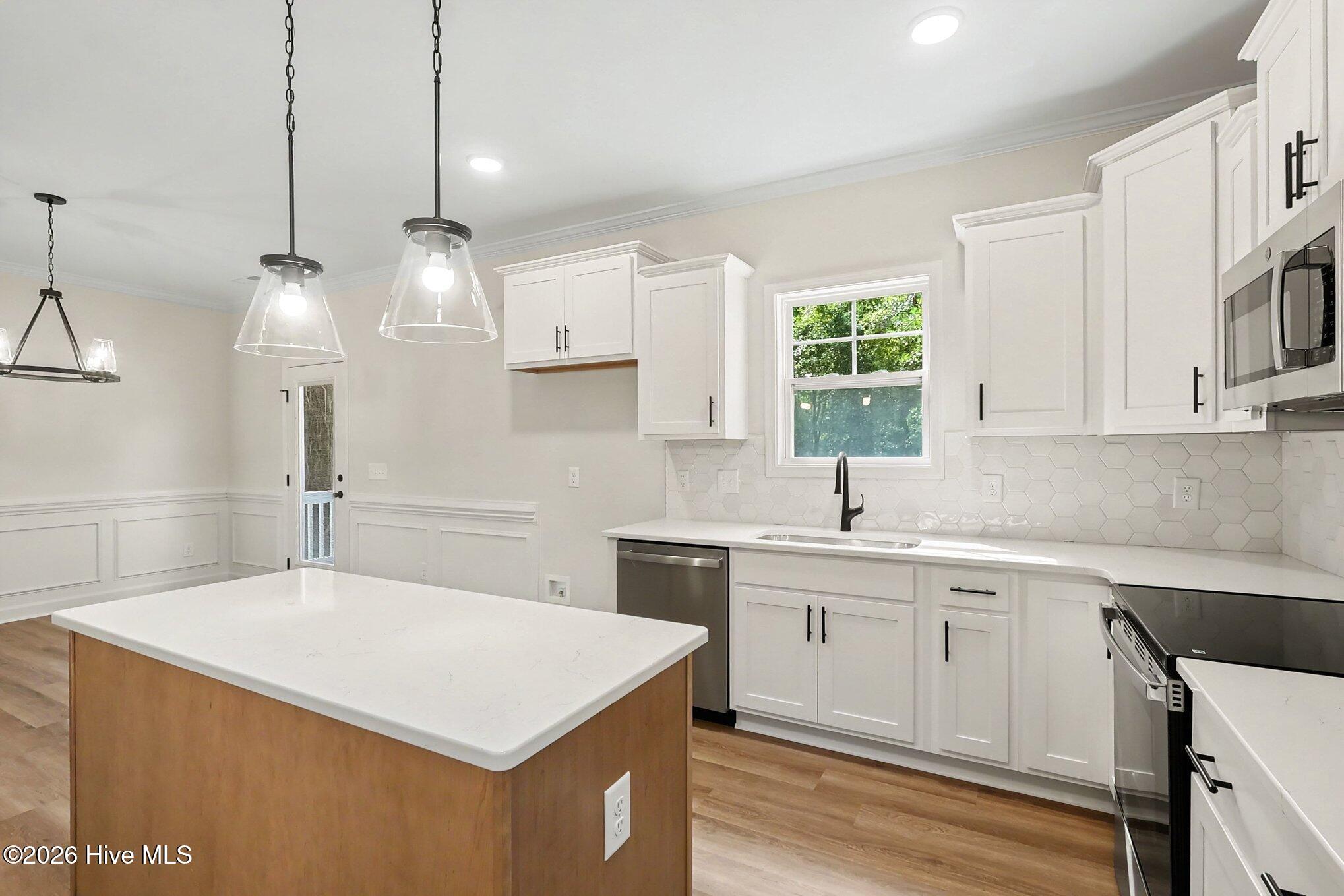 261 Yardley Drive Property Photo 11
