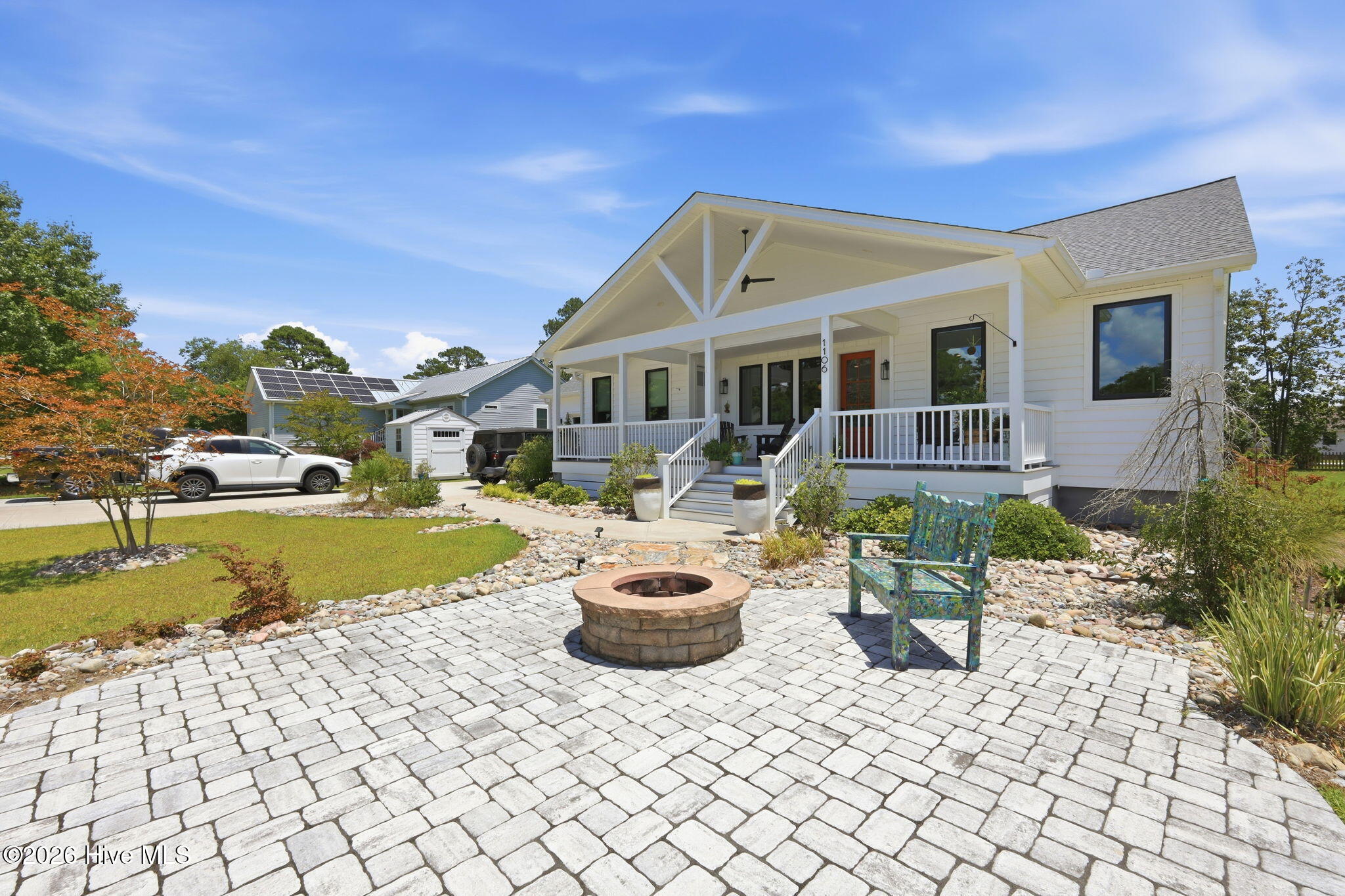 1106 Link Lane Property Photo 1