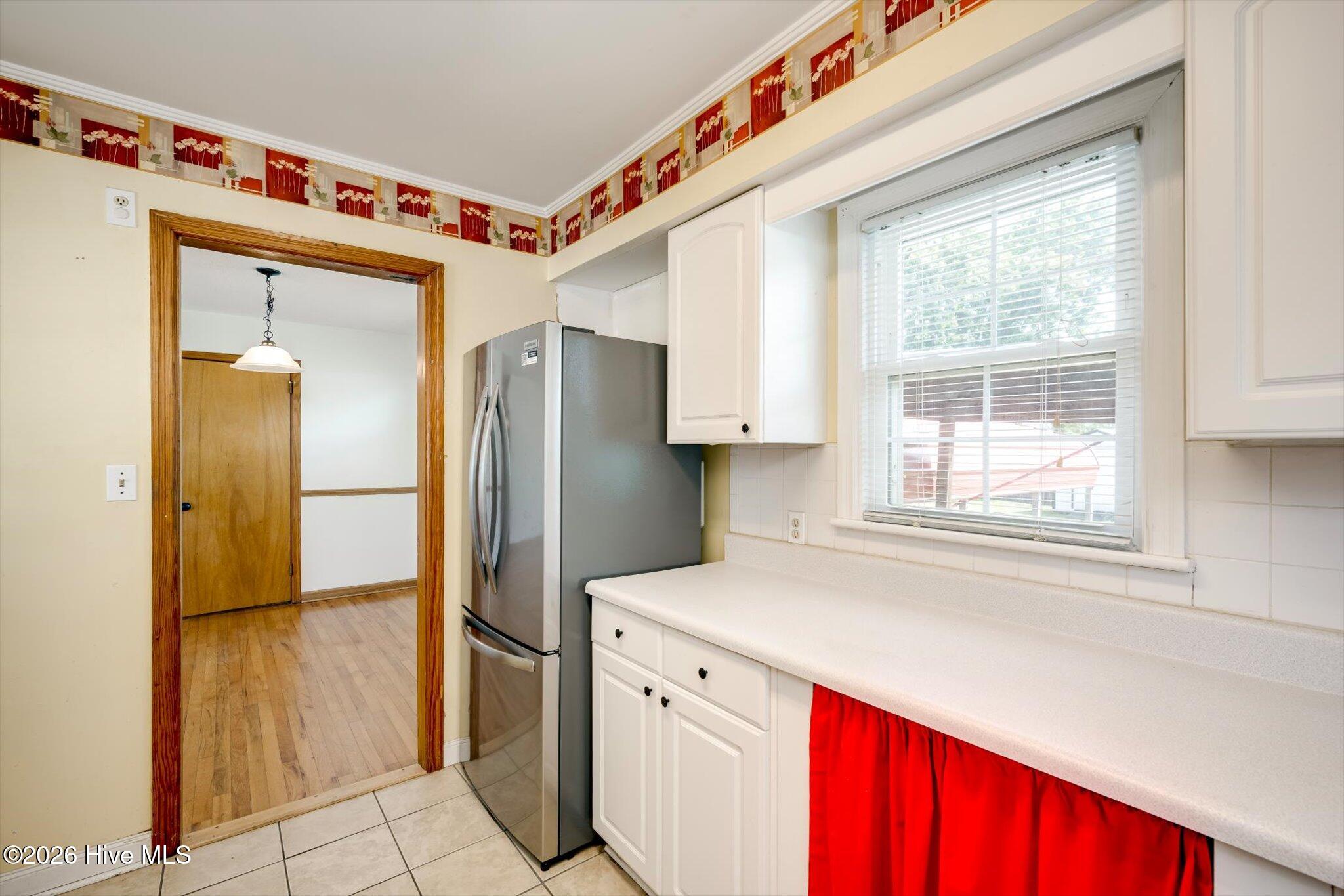 209 Swathmore Avenue Property Photo 13