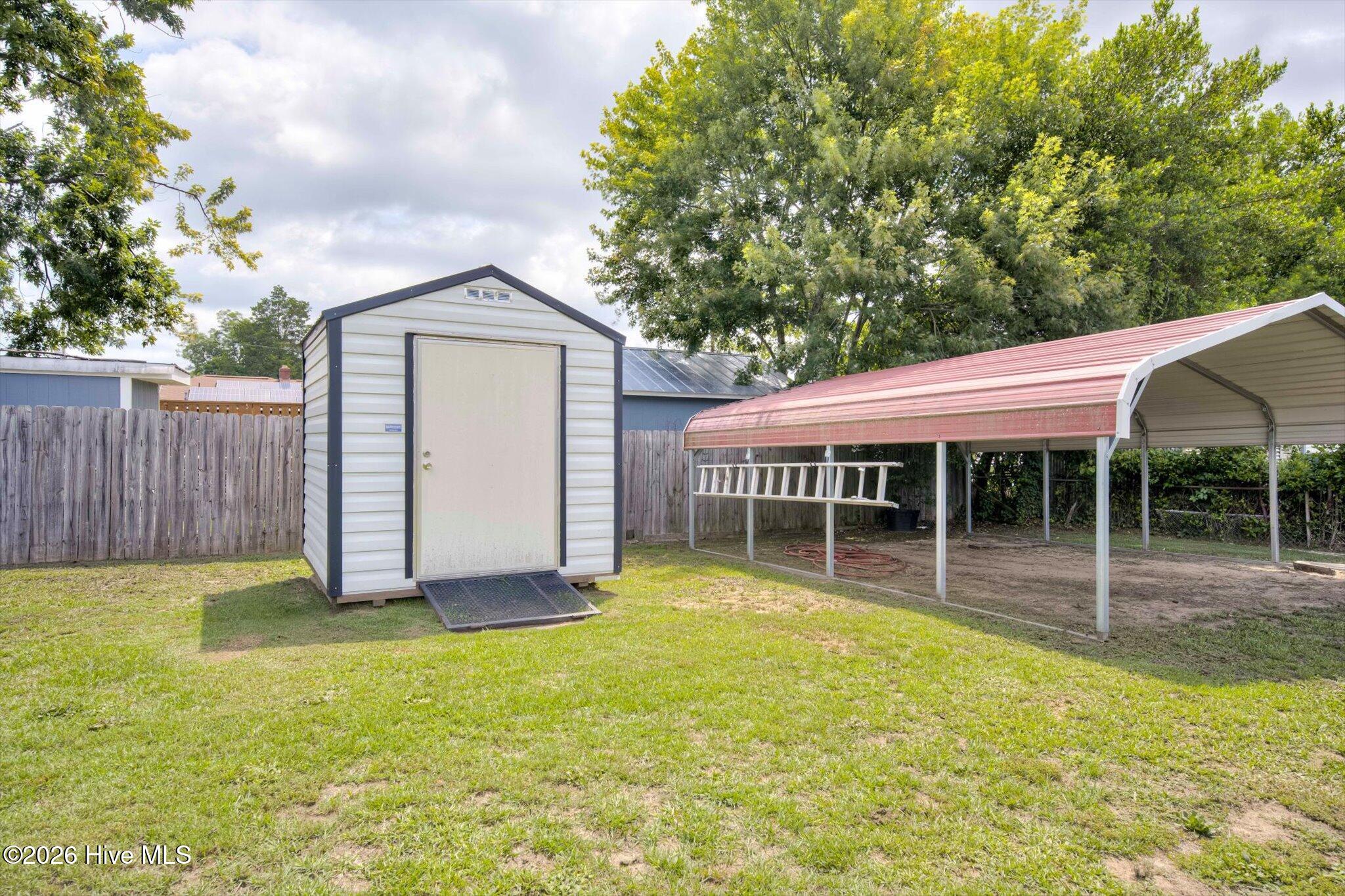 209 Swathmore Avenue Property Photo 25