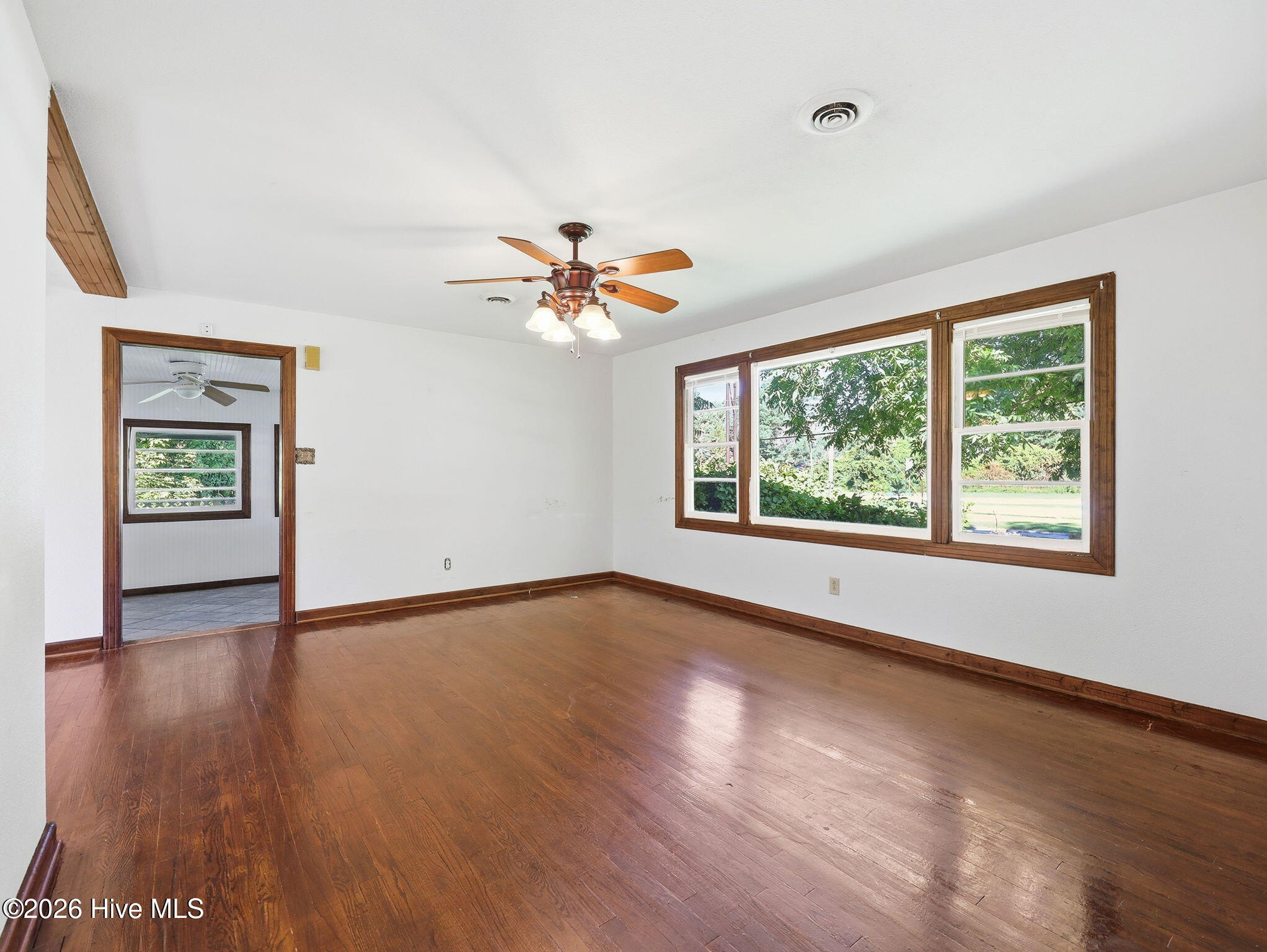 1002 River Street Property Photo 25
