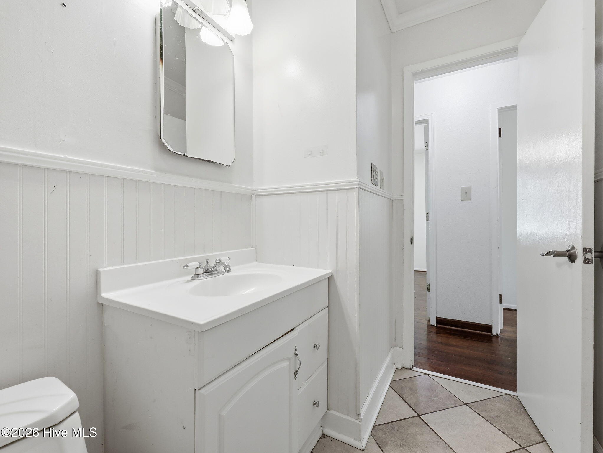 1002 River Street Property Photo 38