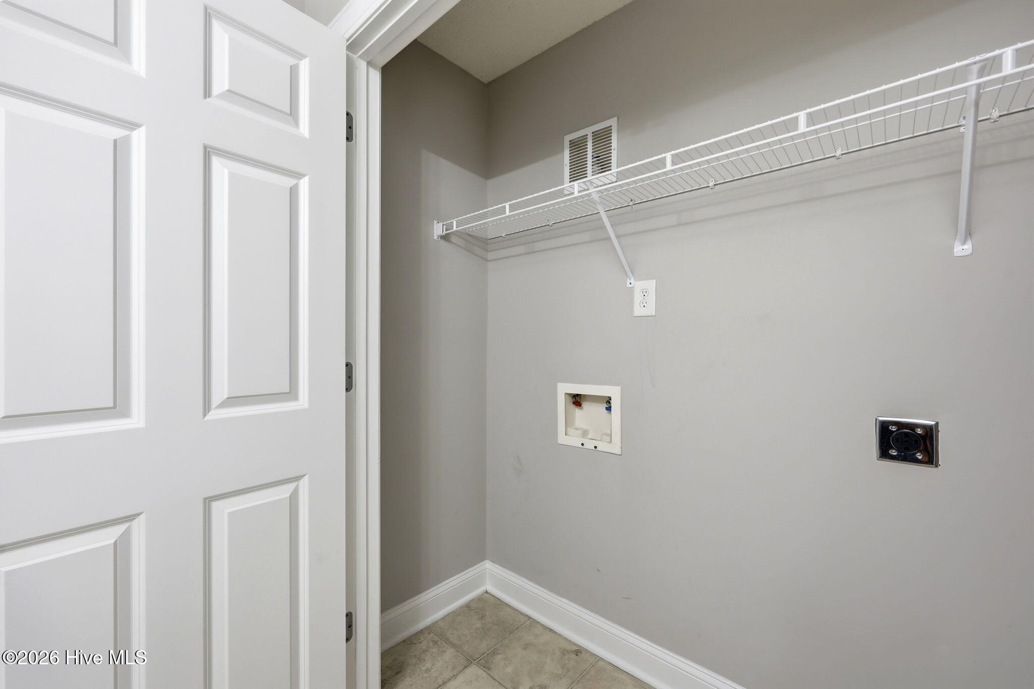 4242 Dudleys Grant Drive E Property Photo 16