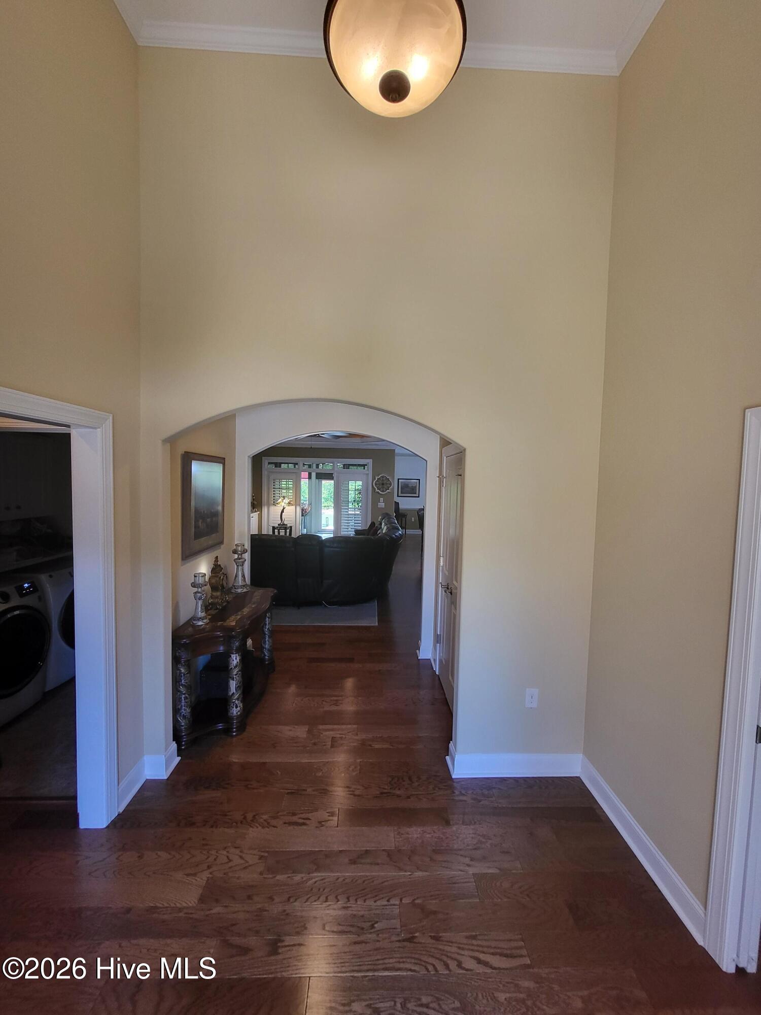 8251 Stenton Drive Ne Property Photo 4
