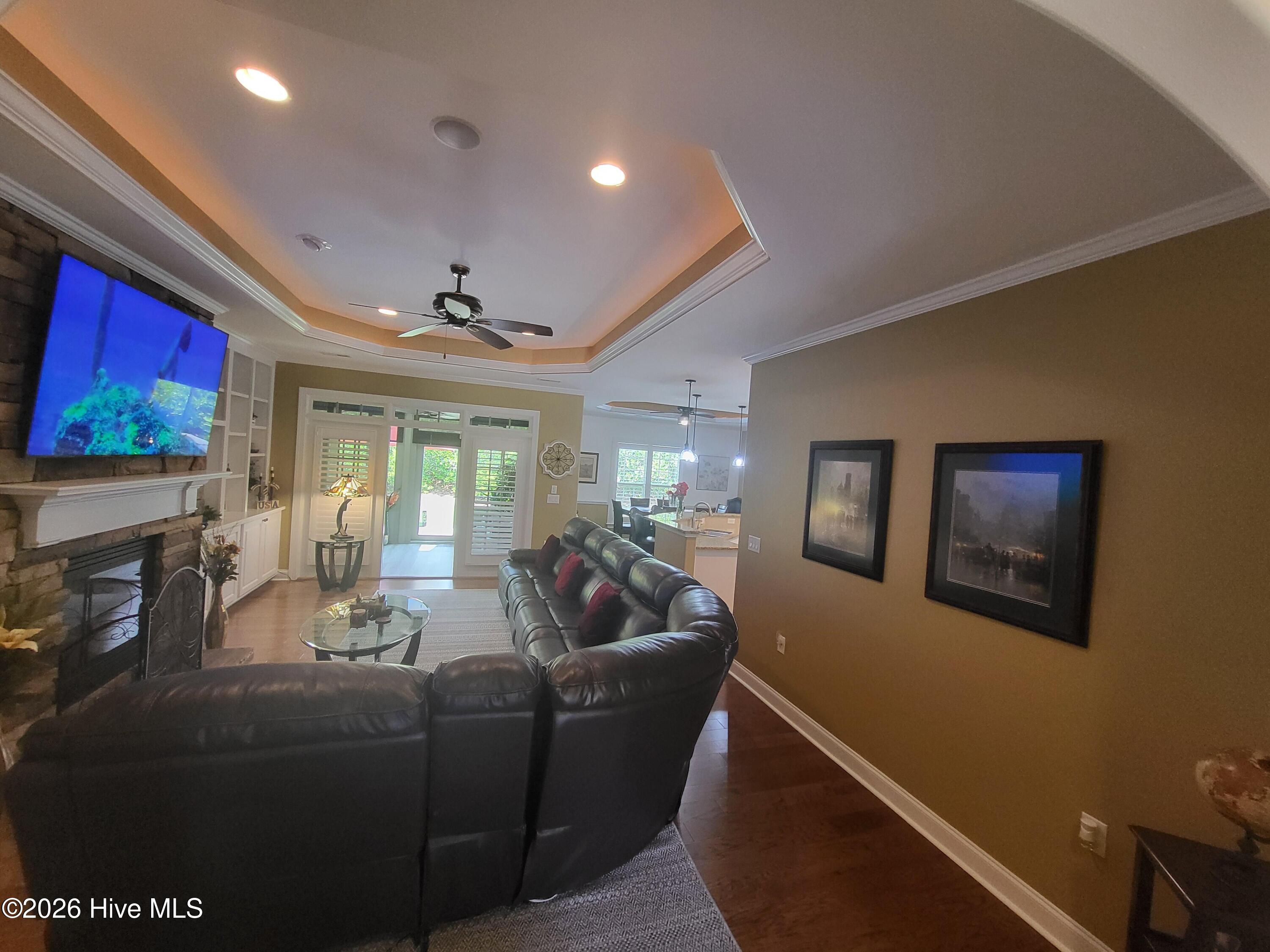 8251 Stenton Drive Ne Property Photo 6