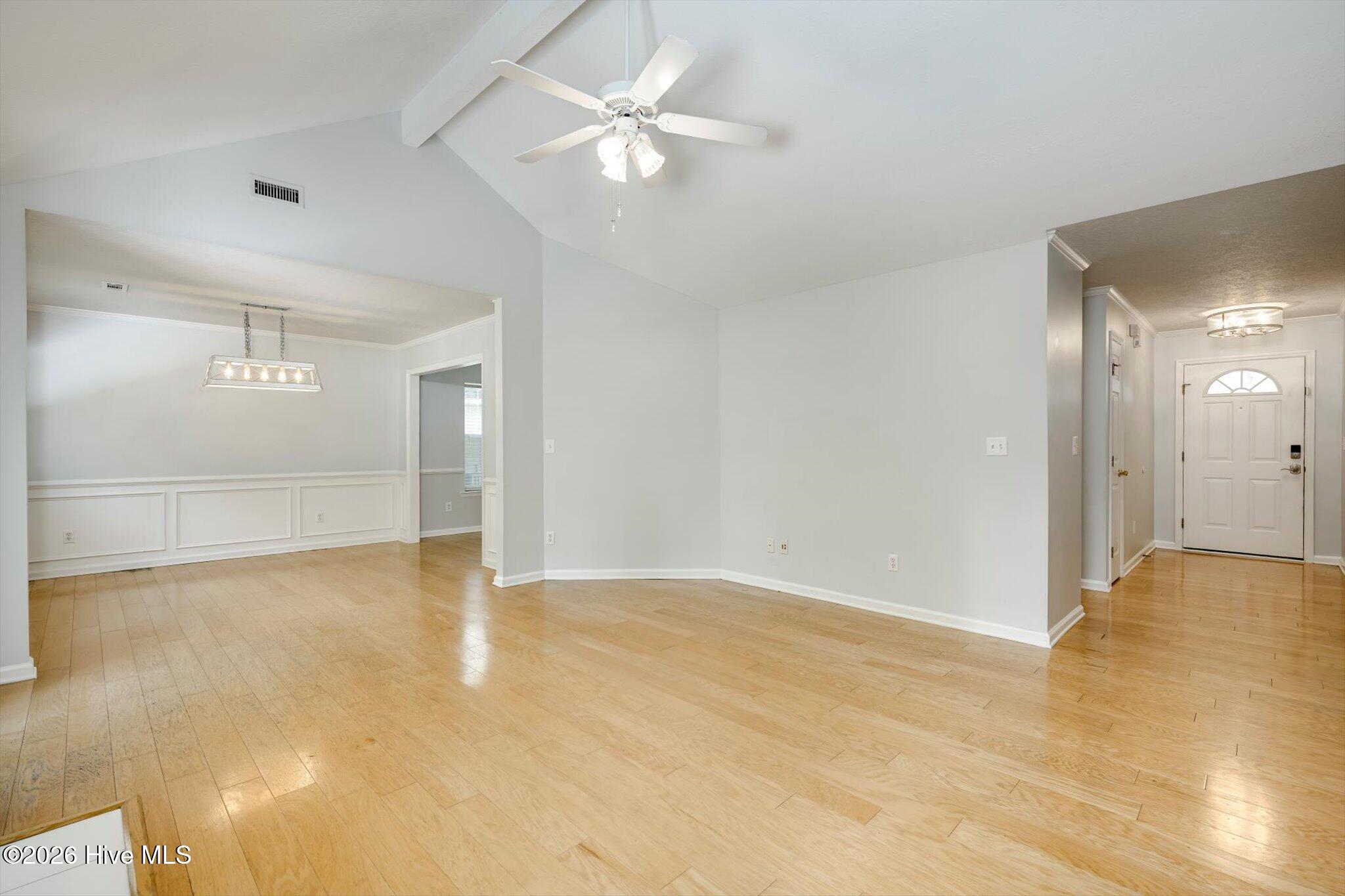 2553 Beaver Creek Lane Property Photo 4