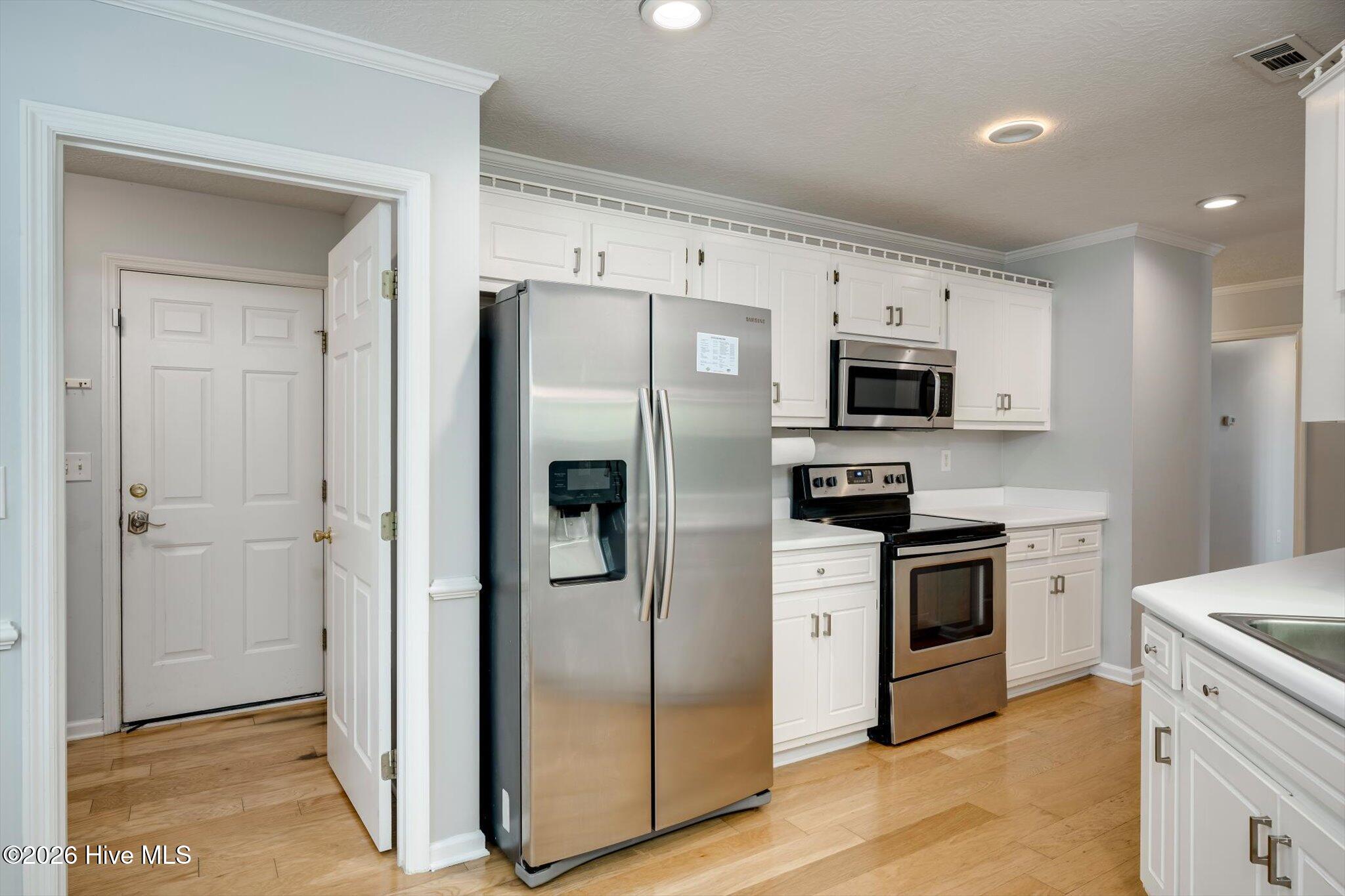 2553 Beaver Creek Lane Property Photo 7