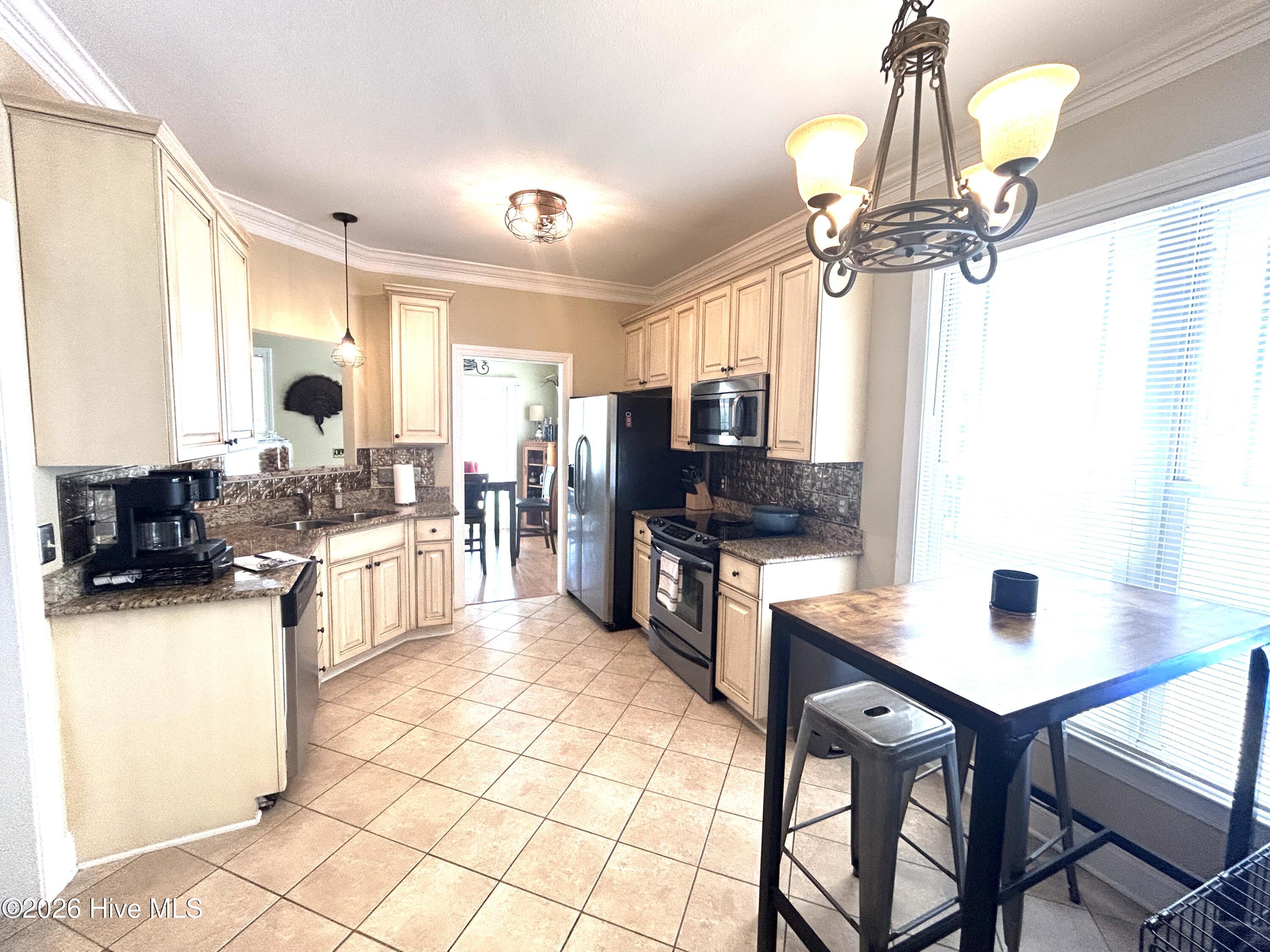 2116 Tulls Cove Road Property Photo 3