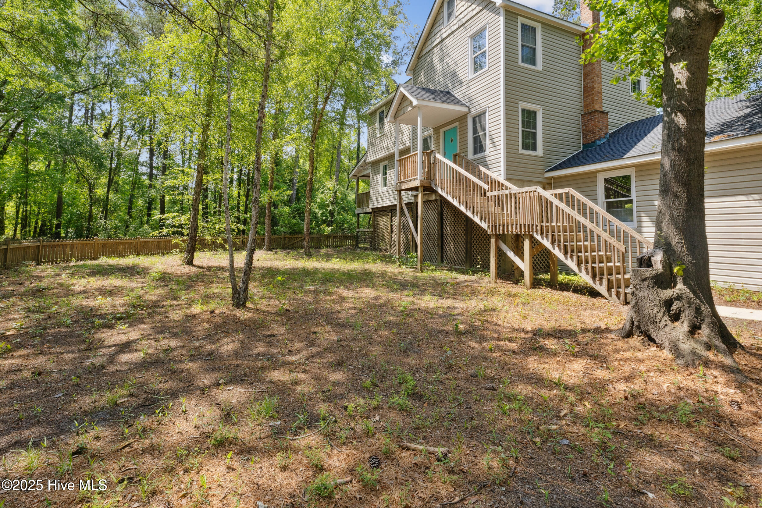 975 River Bend Drive Property Photo 7