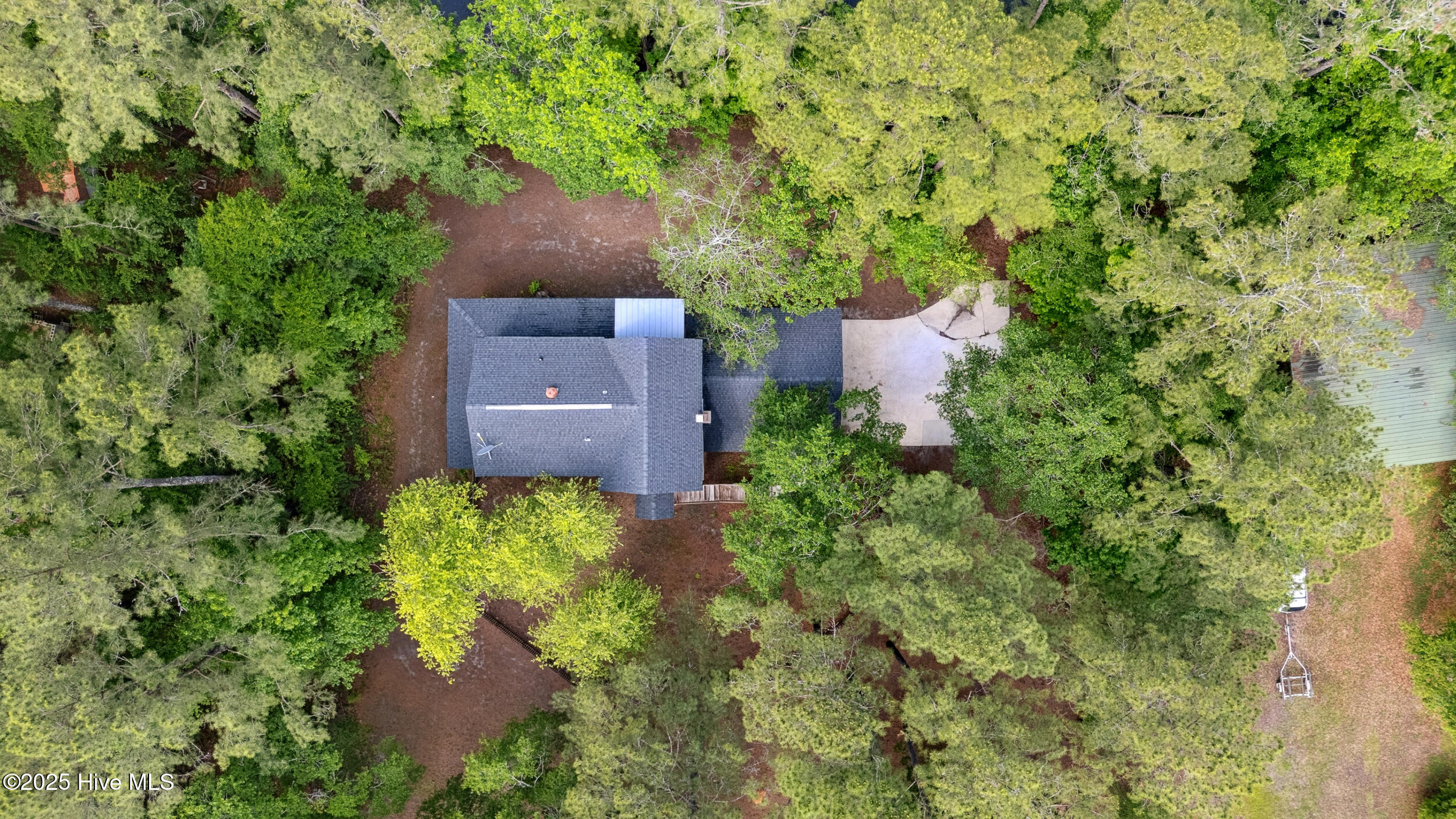 975 River Bend Drive Property Photo 40