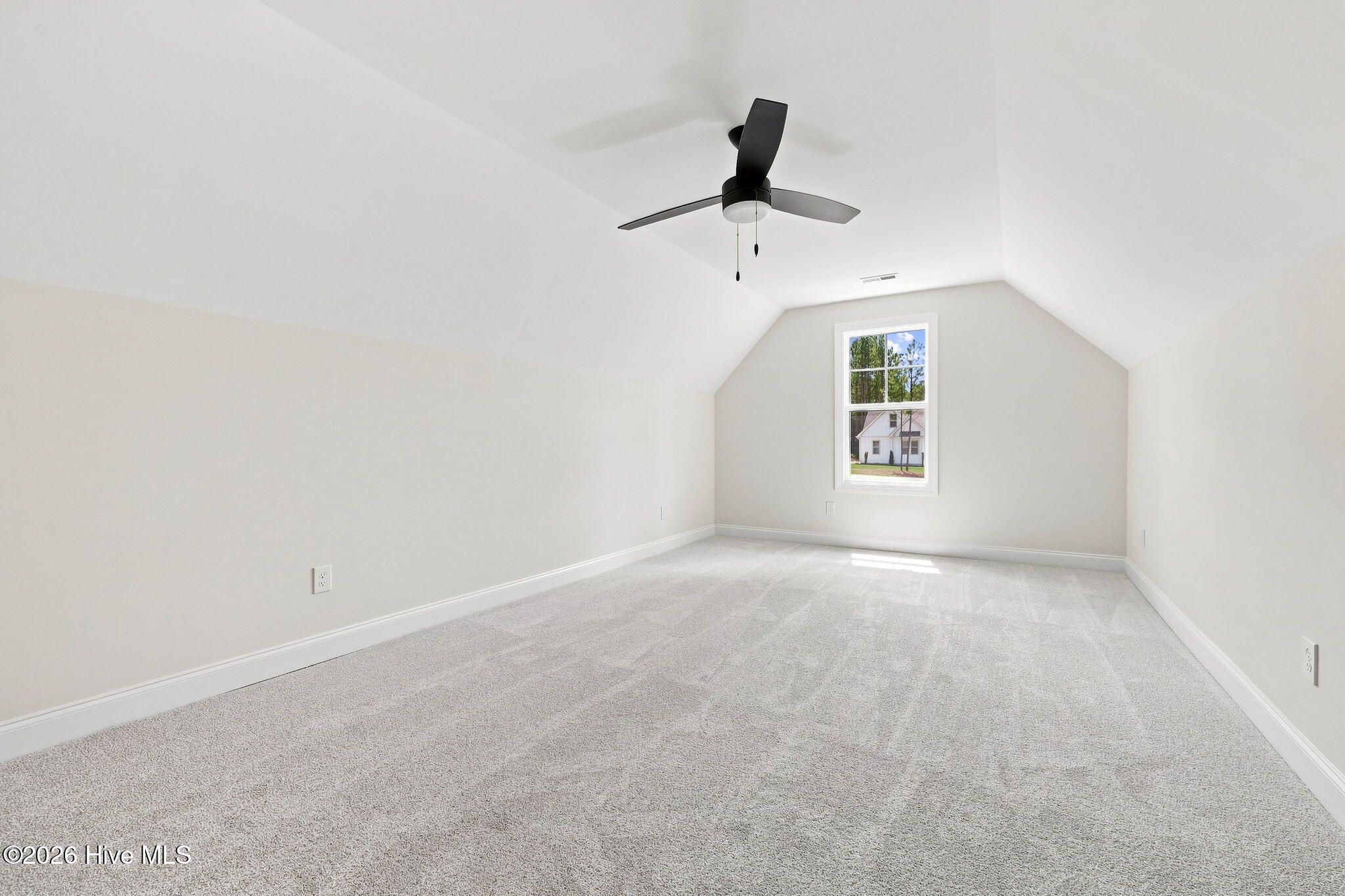 133 Vista Ridge Avenue Property Photo 12
