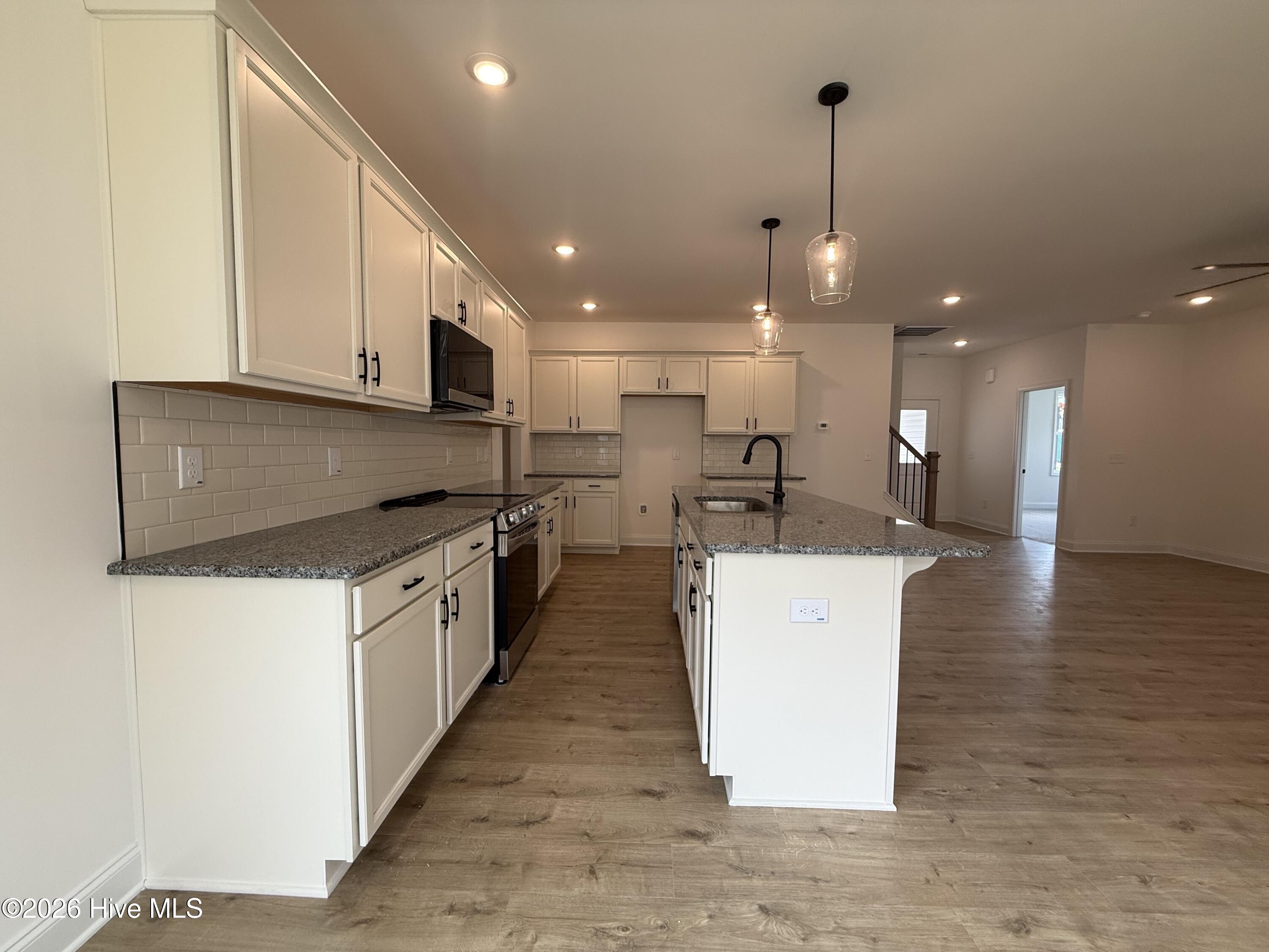 197 Cardovia Lane Property Photo 4