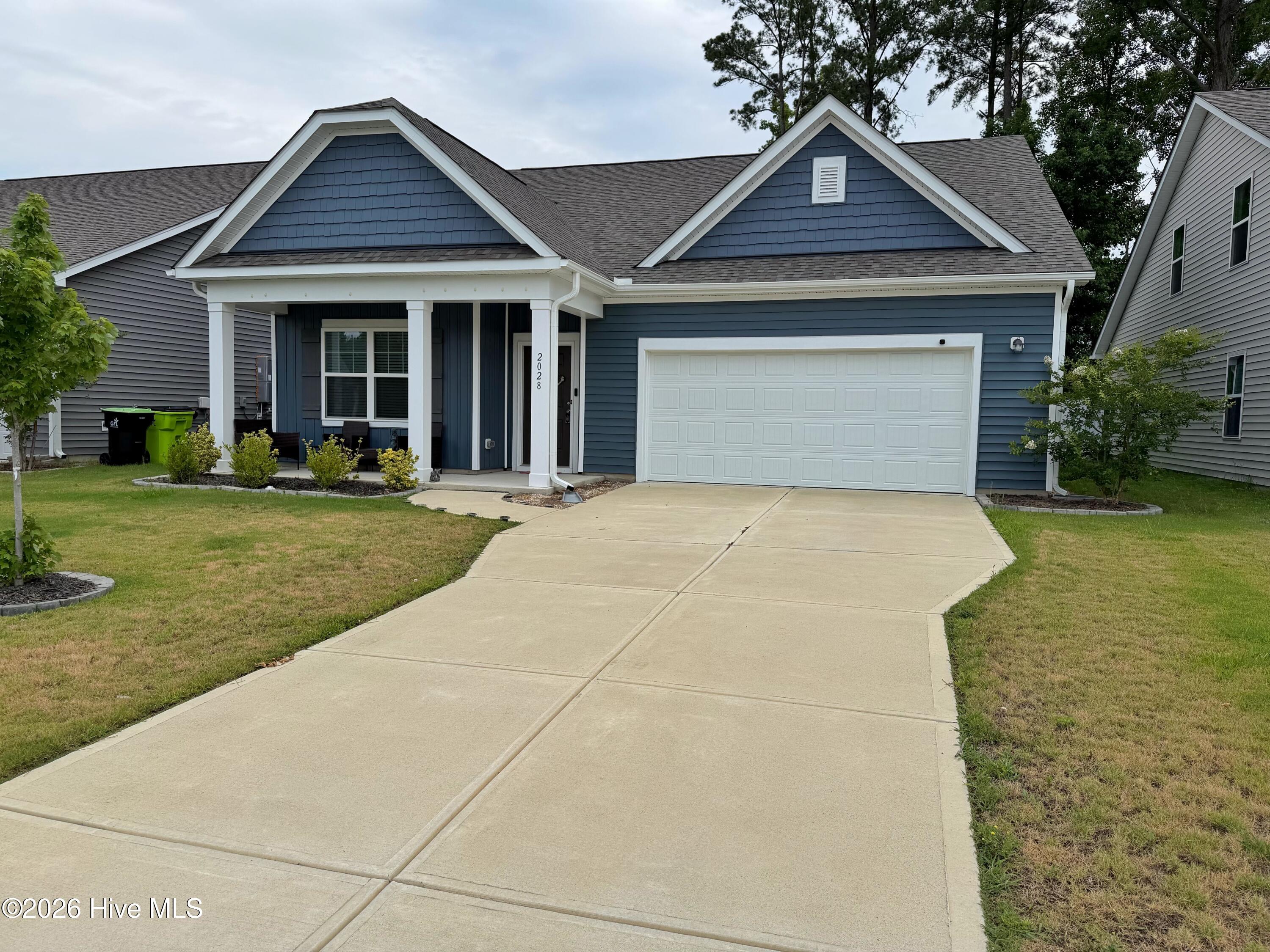 2028 Bogue Lane Property Photo 1