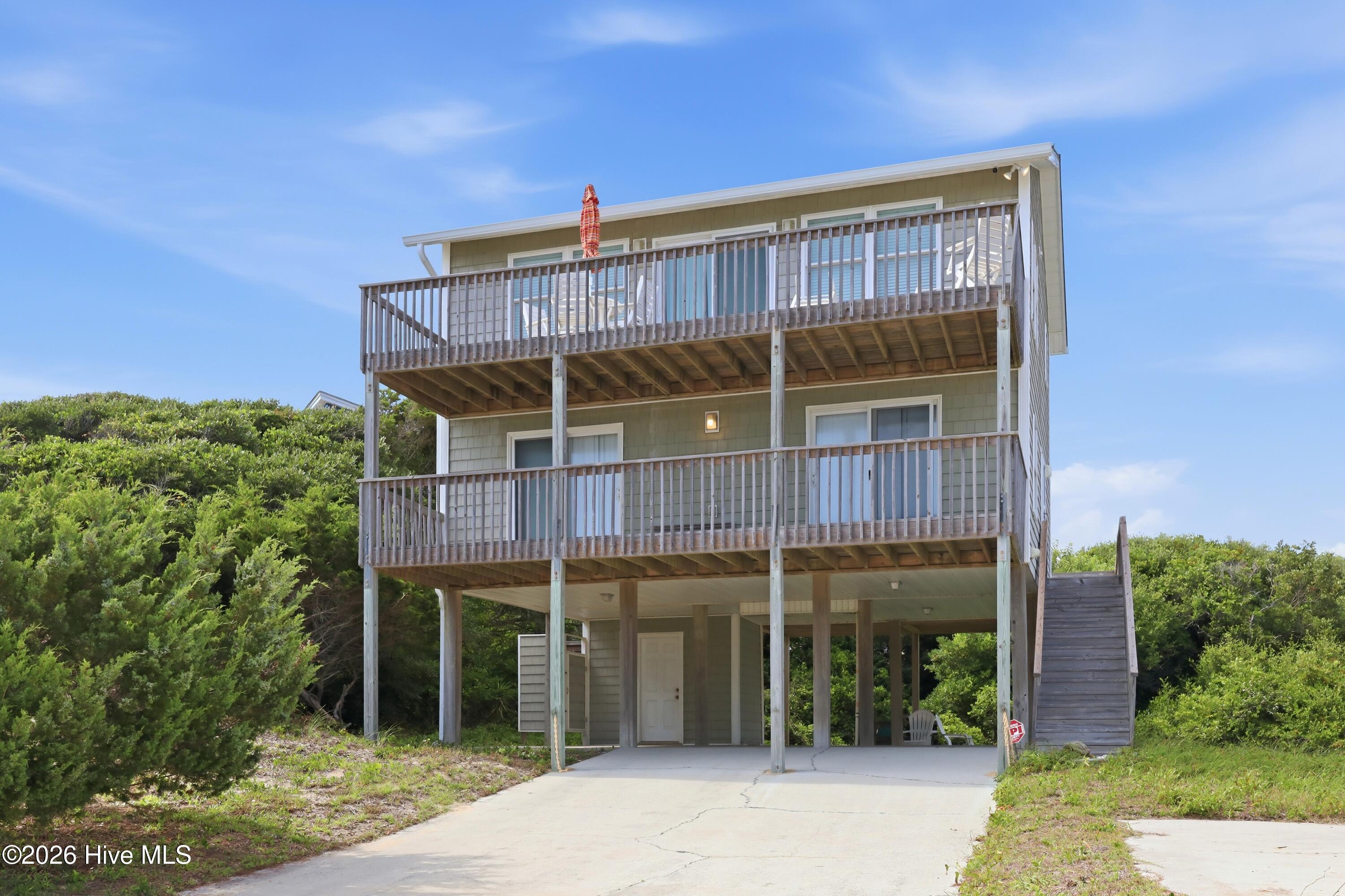 1410 Ocean Drive Property Photo 2