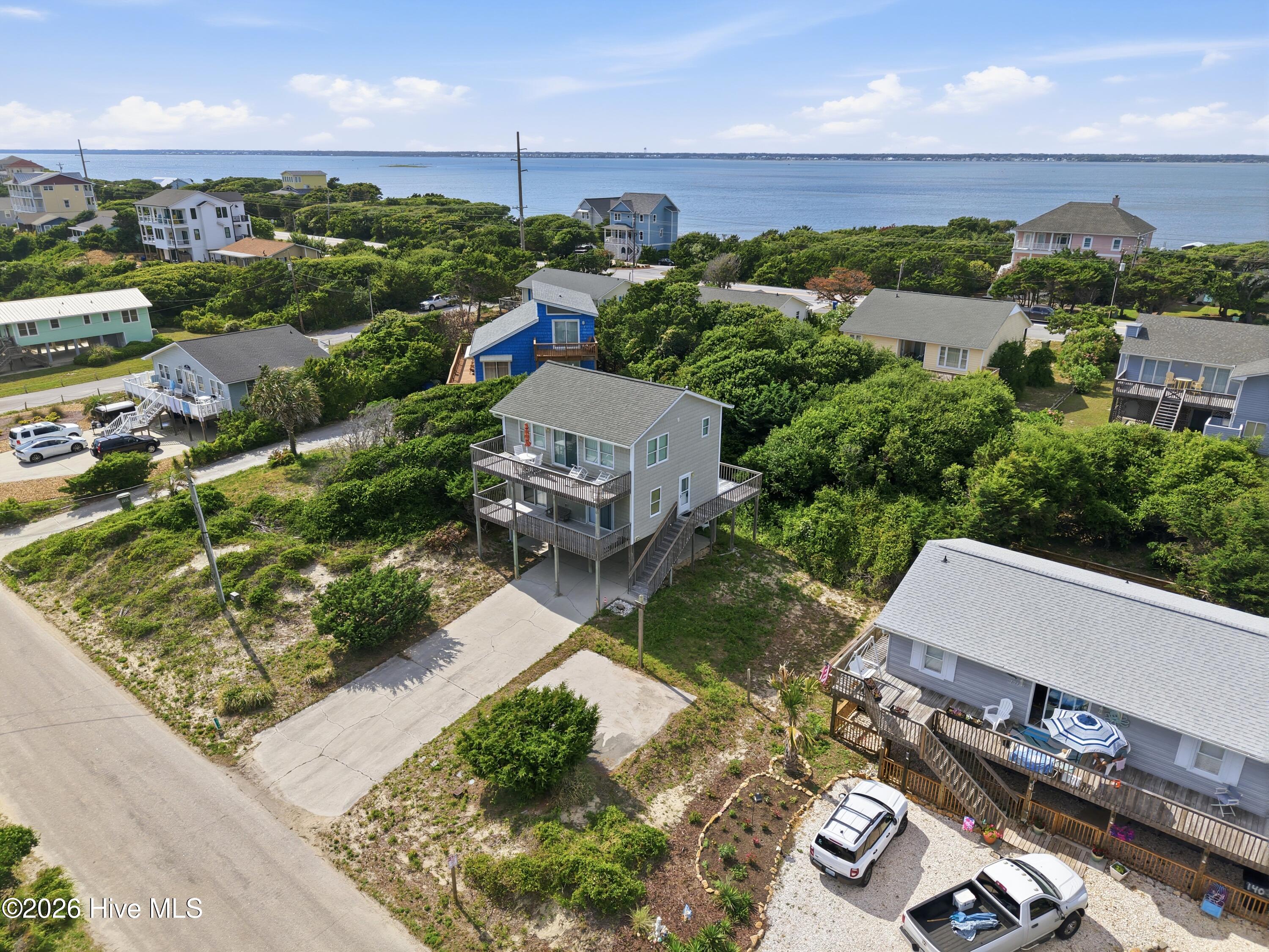 1410 Ocean Drive Property Photo 3