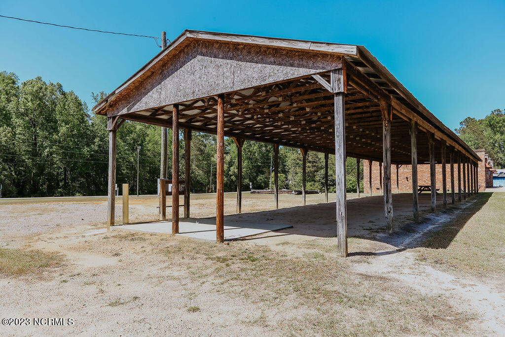 3737 Us 1 Bus Property Photo 1