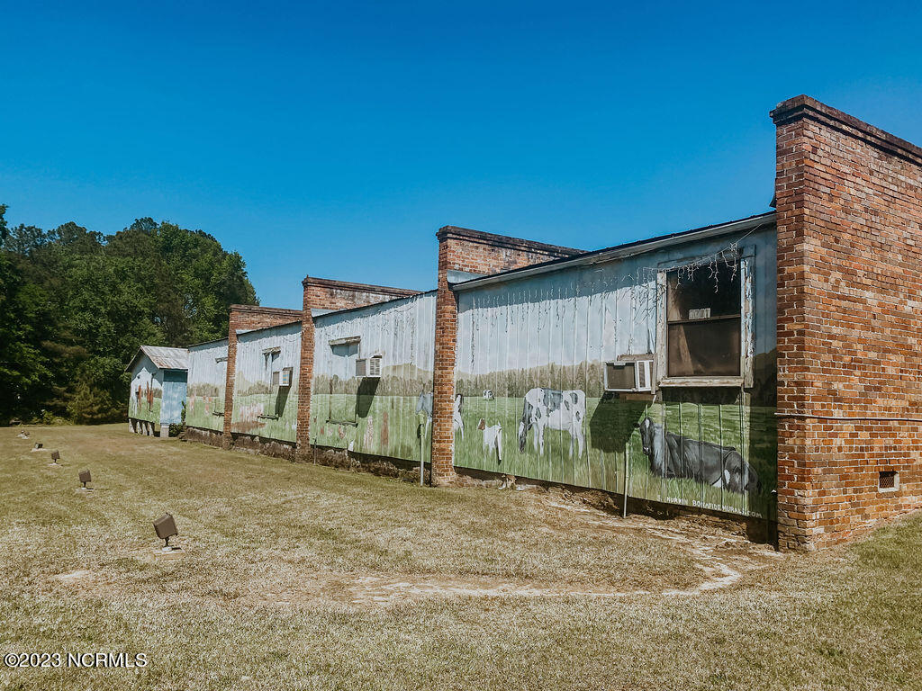 3737 Us 1 Bus Property Photo 12
