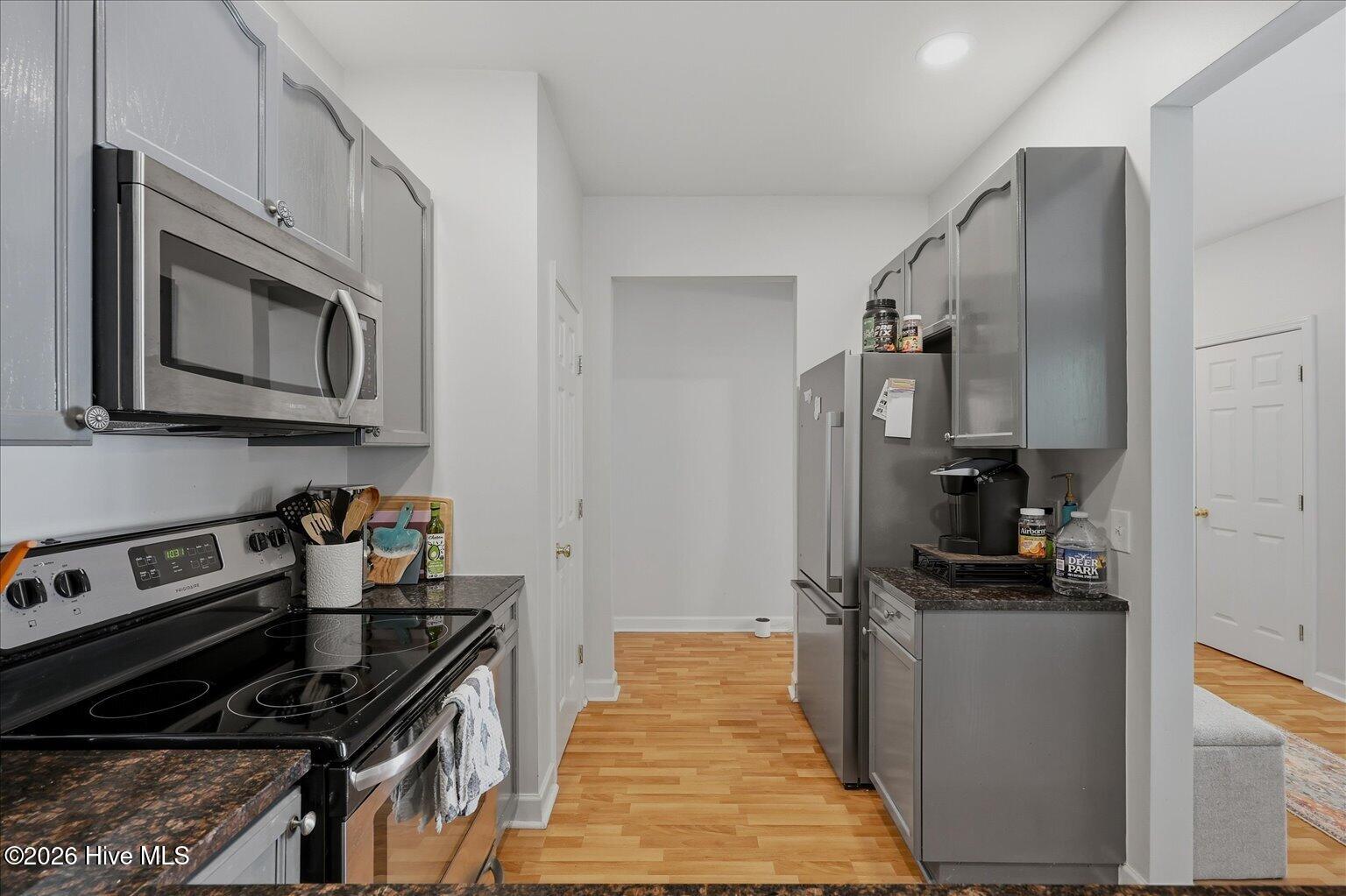 742 Indica Court Apt 201 Property Photo 13
