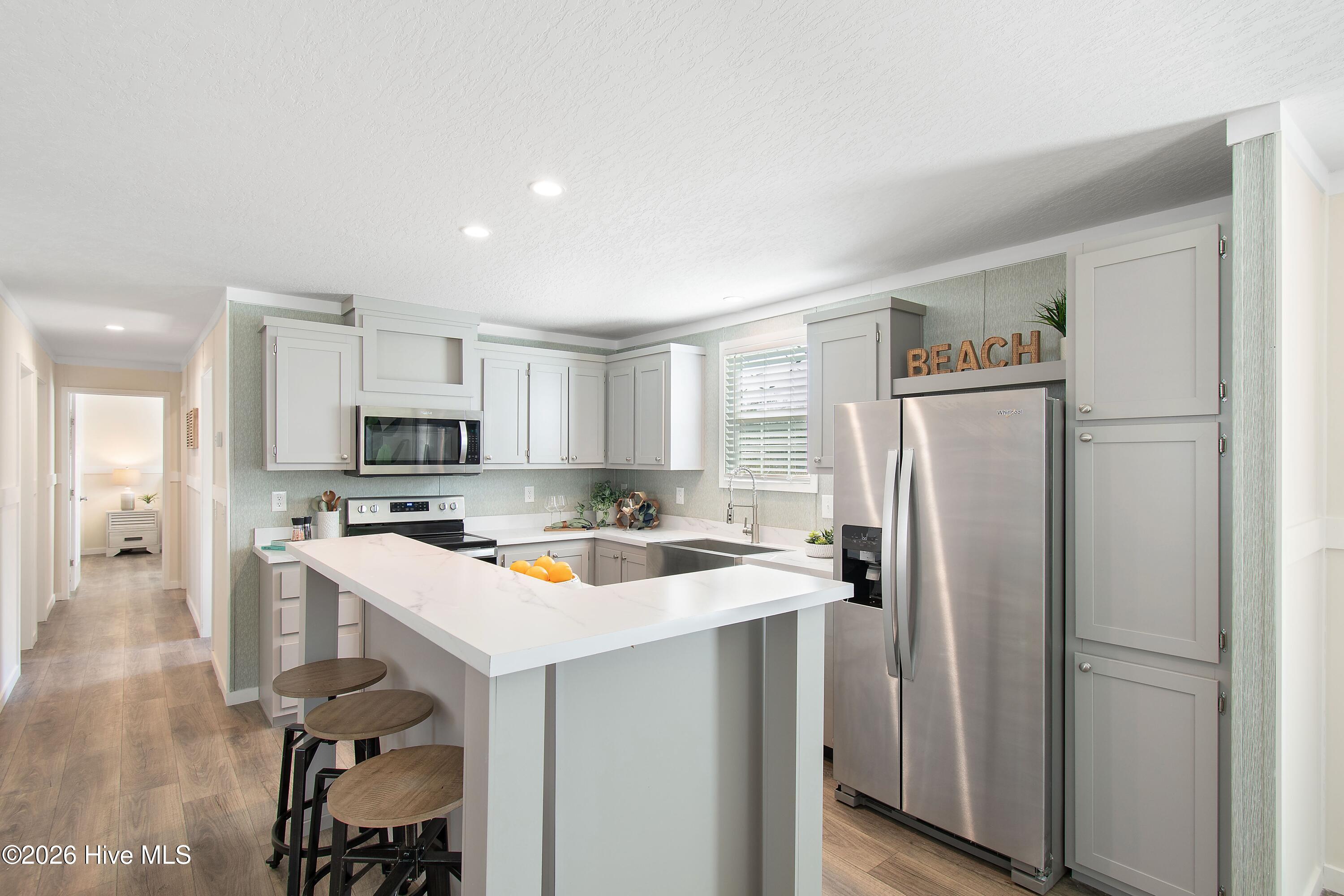 6741 Lewis Drive Se Property Photo 6
