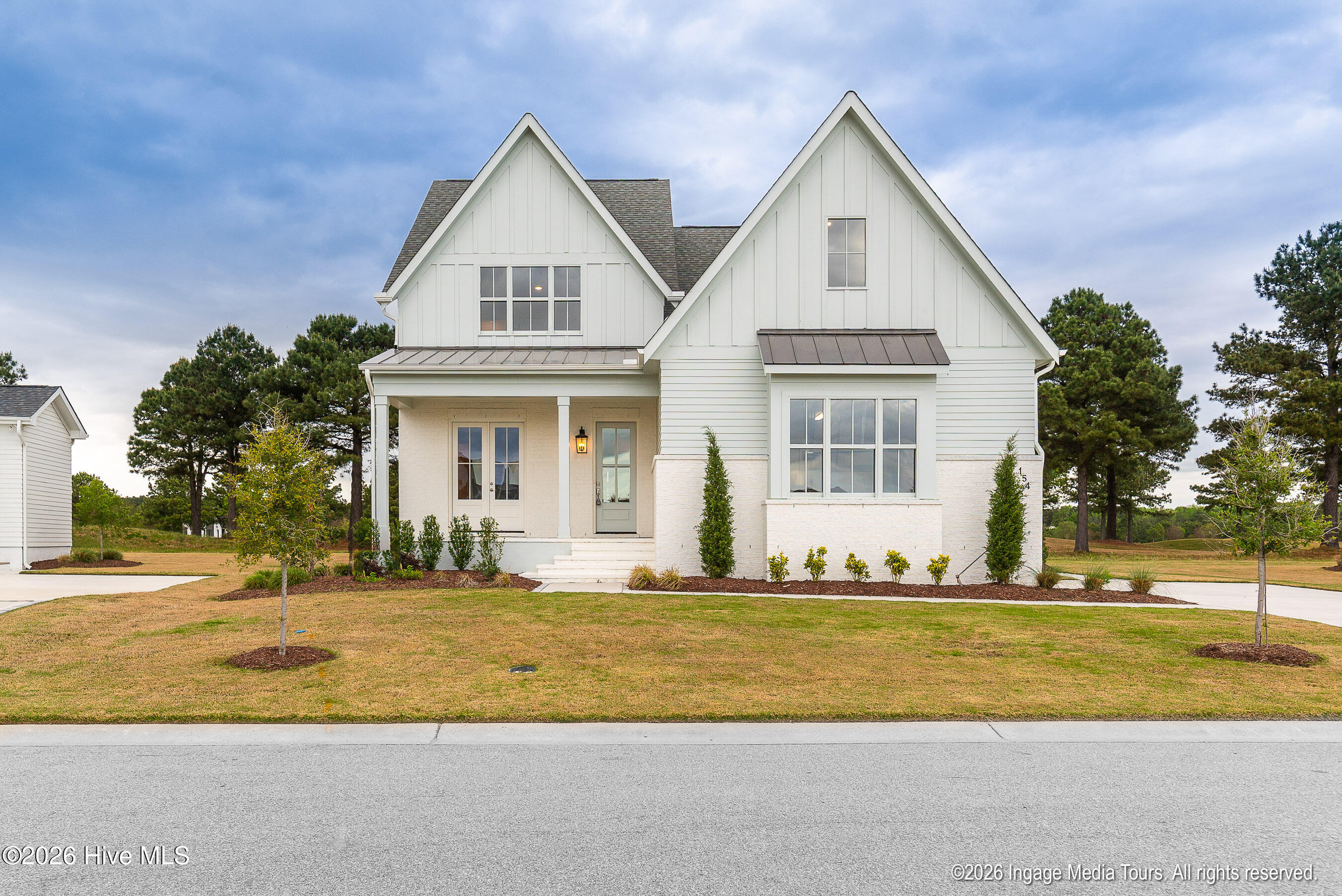 154 Pine Tree Point Property Photo 1