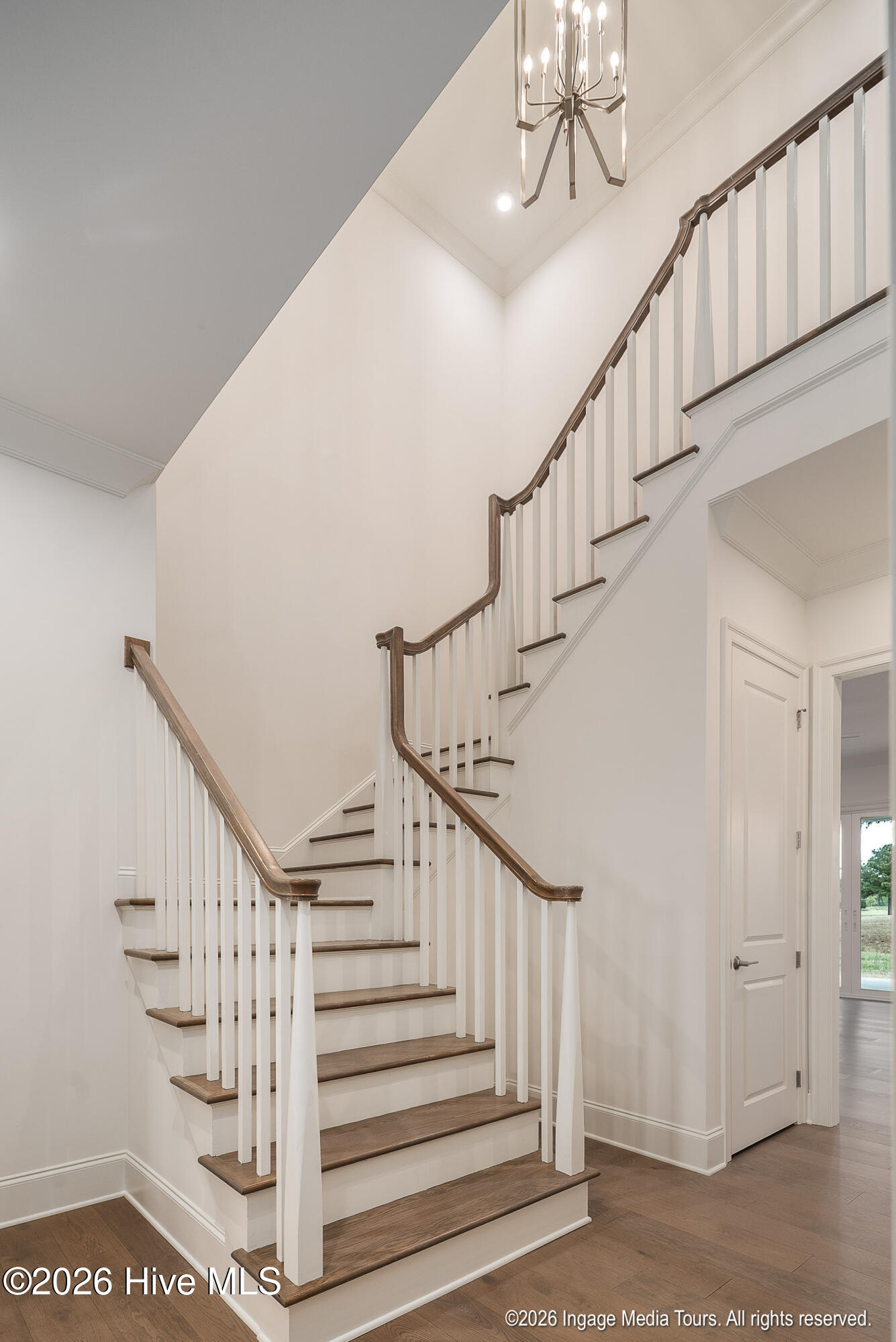 154 Pine Tree Point Property Photo 5