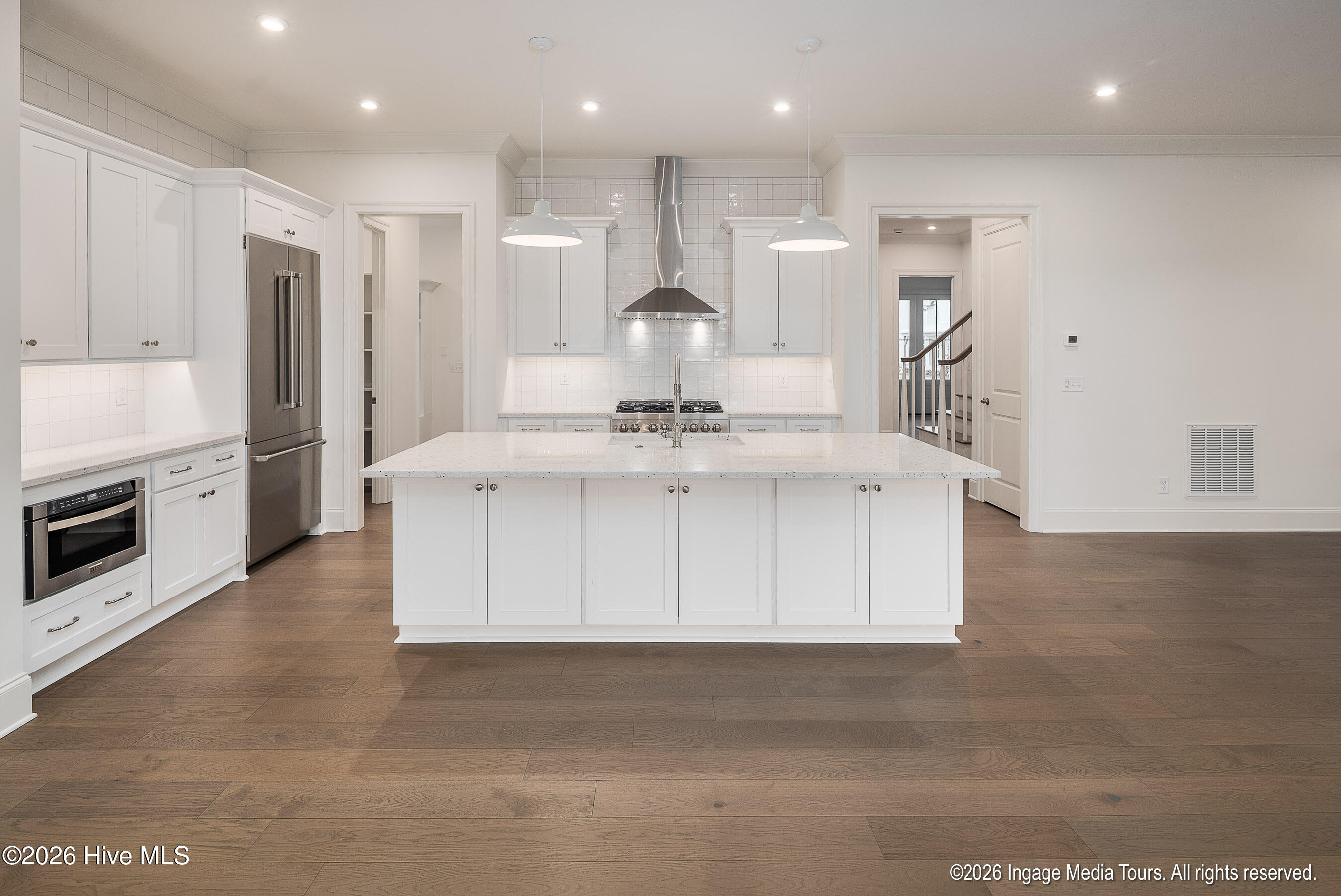 154 Pine Tree Point Property Photo 12