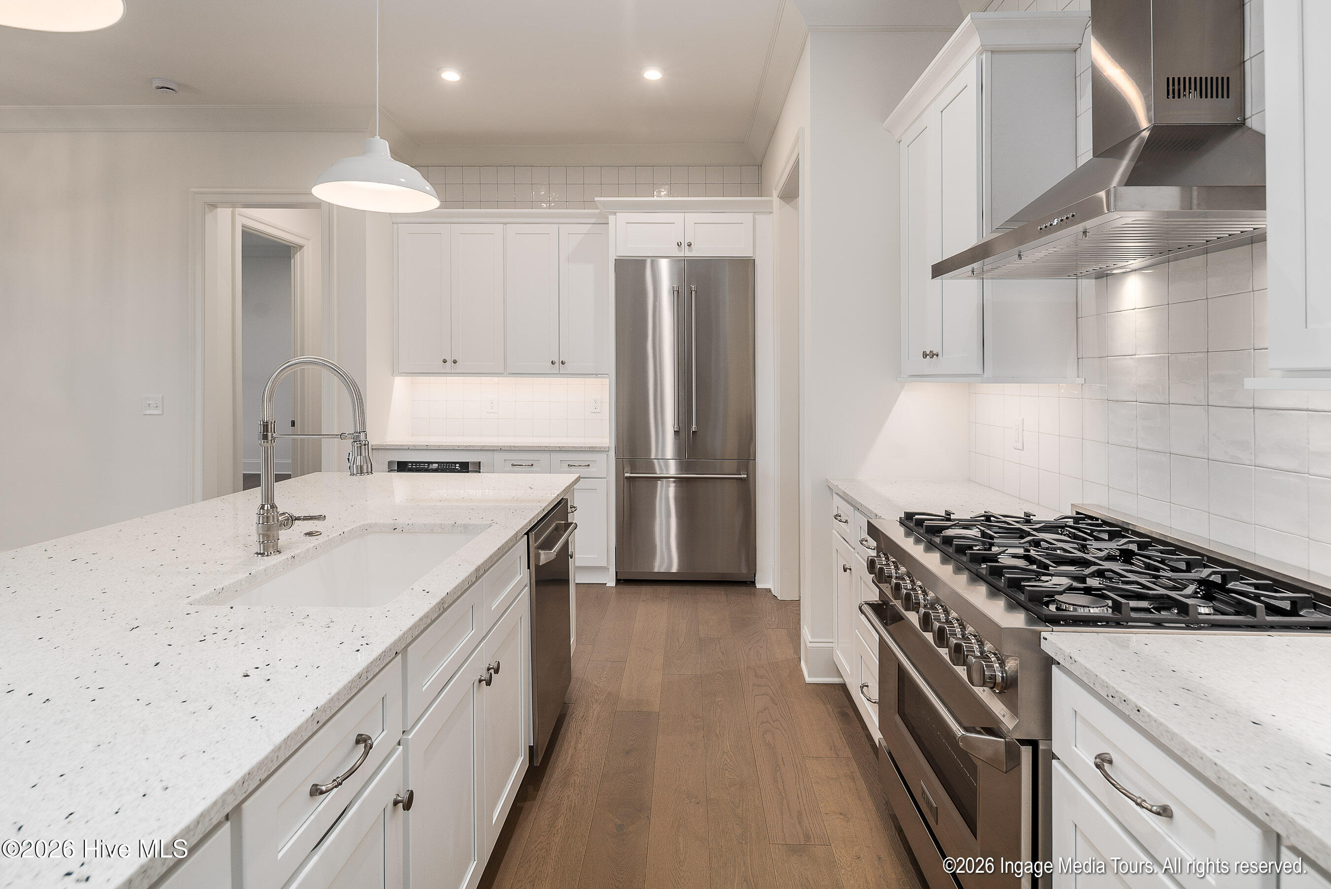 154 Pine Tree Point Property Photo 13