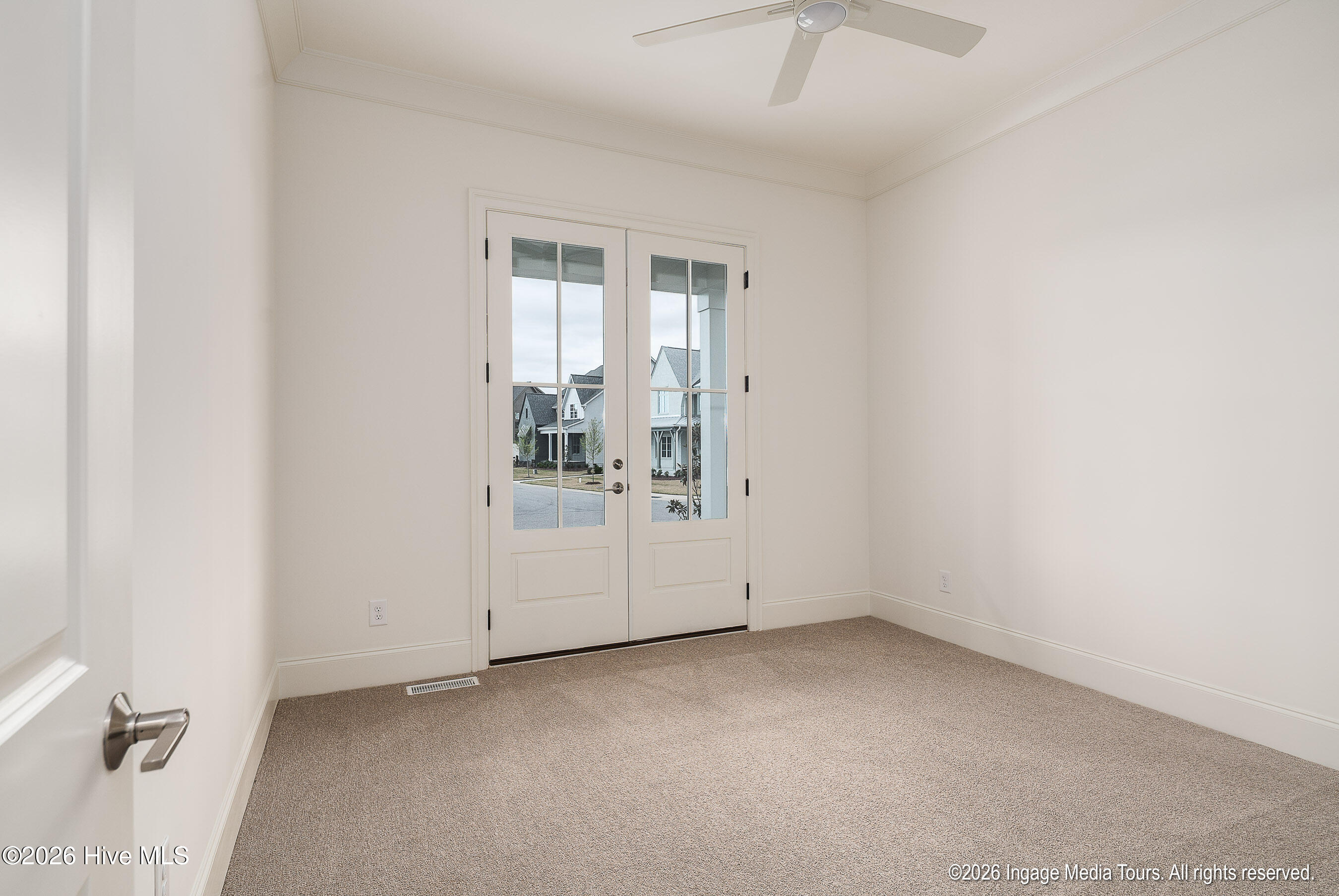 154 Pine Tree Point Property Photo 25
