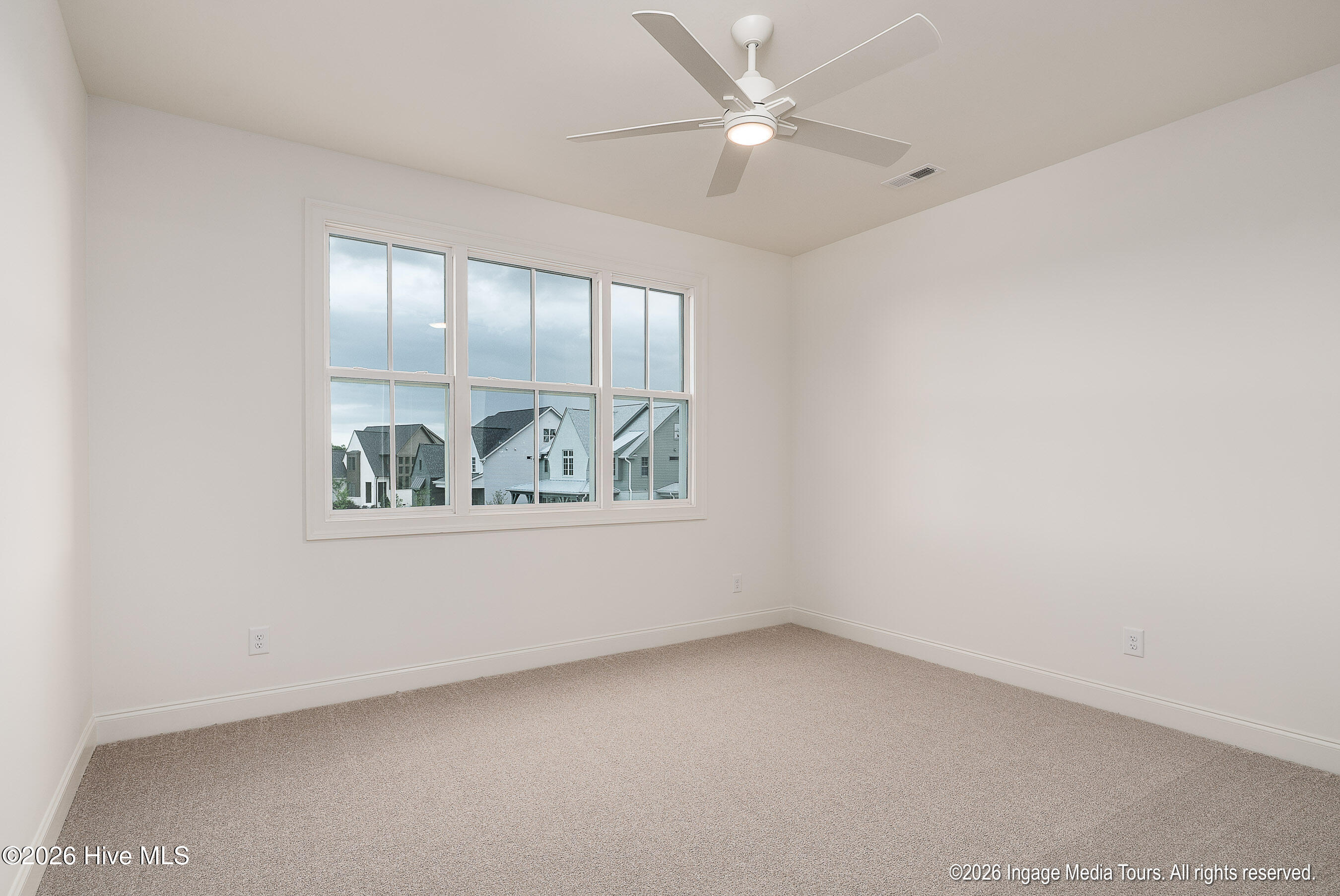154 Pine Tree Point Property Photo 41