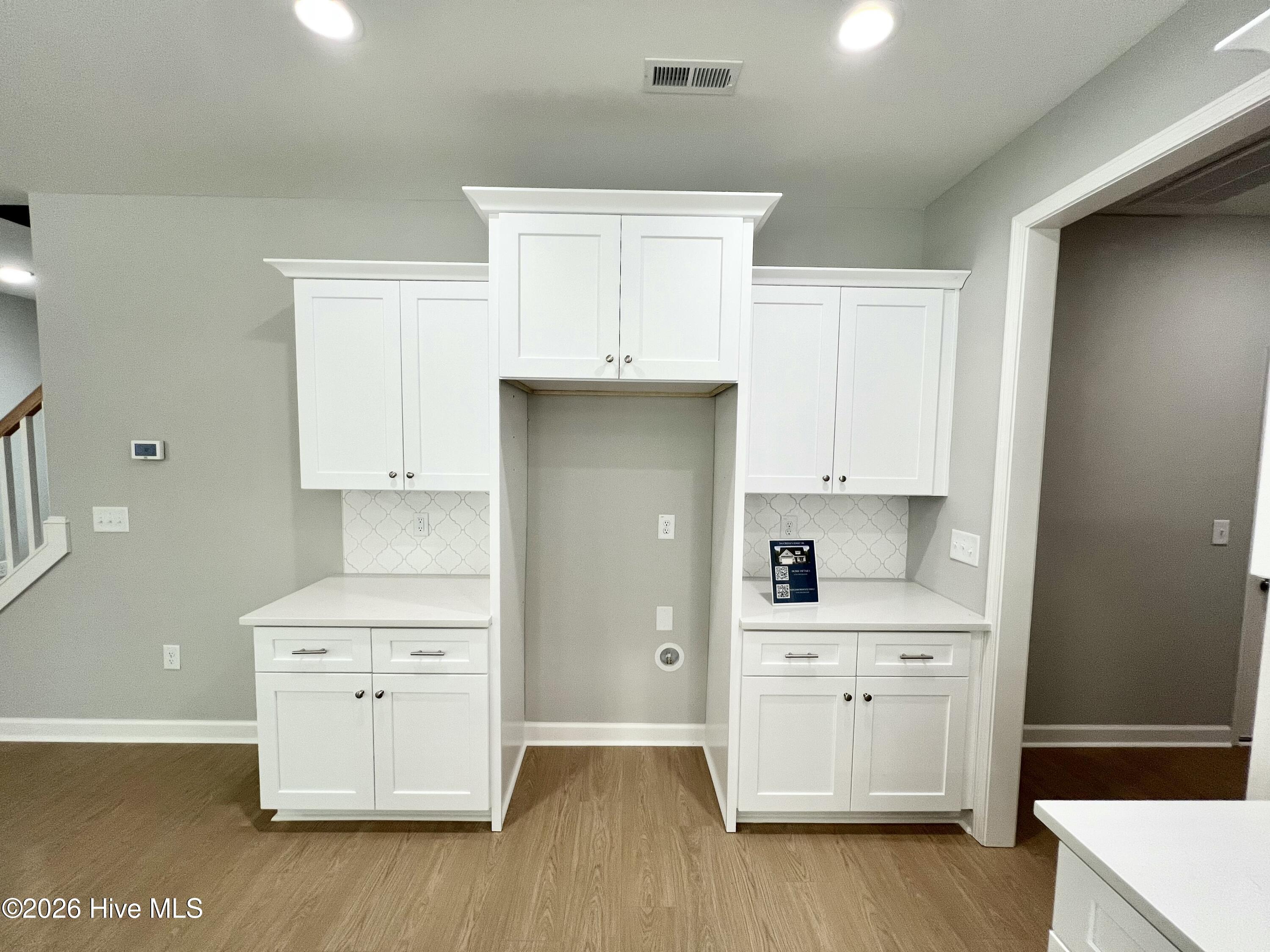 304 Creeks Edge Drive Property Photo 7