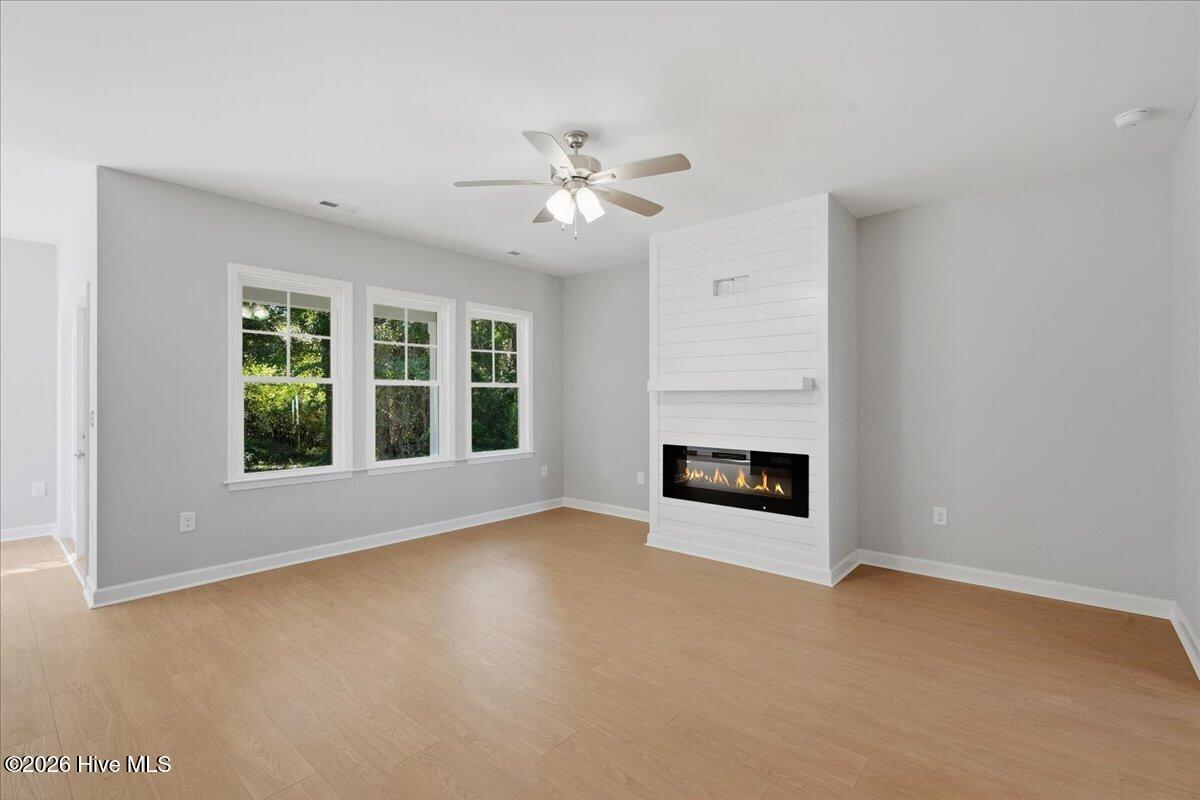 304 Creeks Edge Drive Property Photo 10