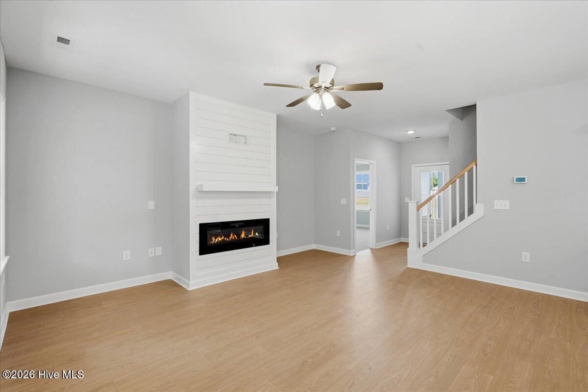 304 Creeks Edge Drive Property Photo 12