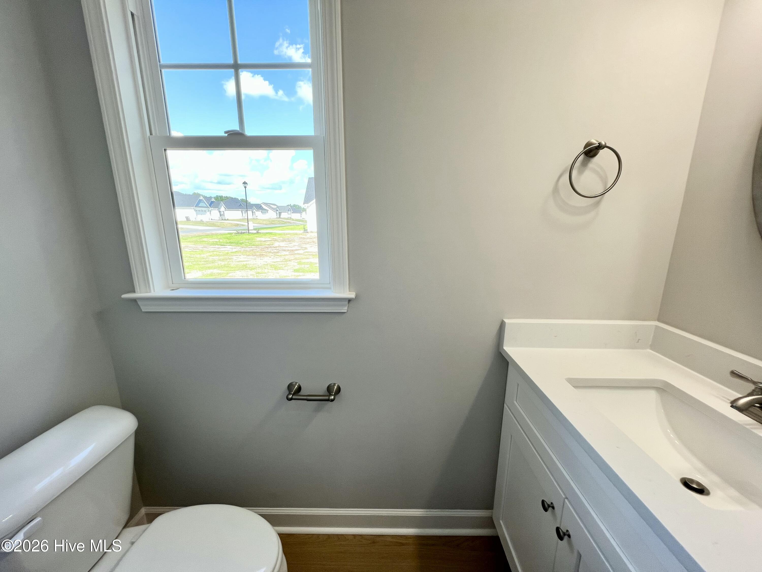 304 Creeks Edge Drive Property Photo 14