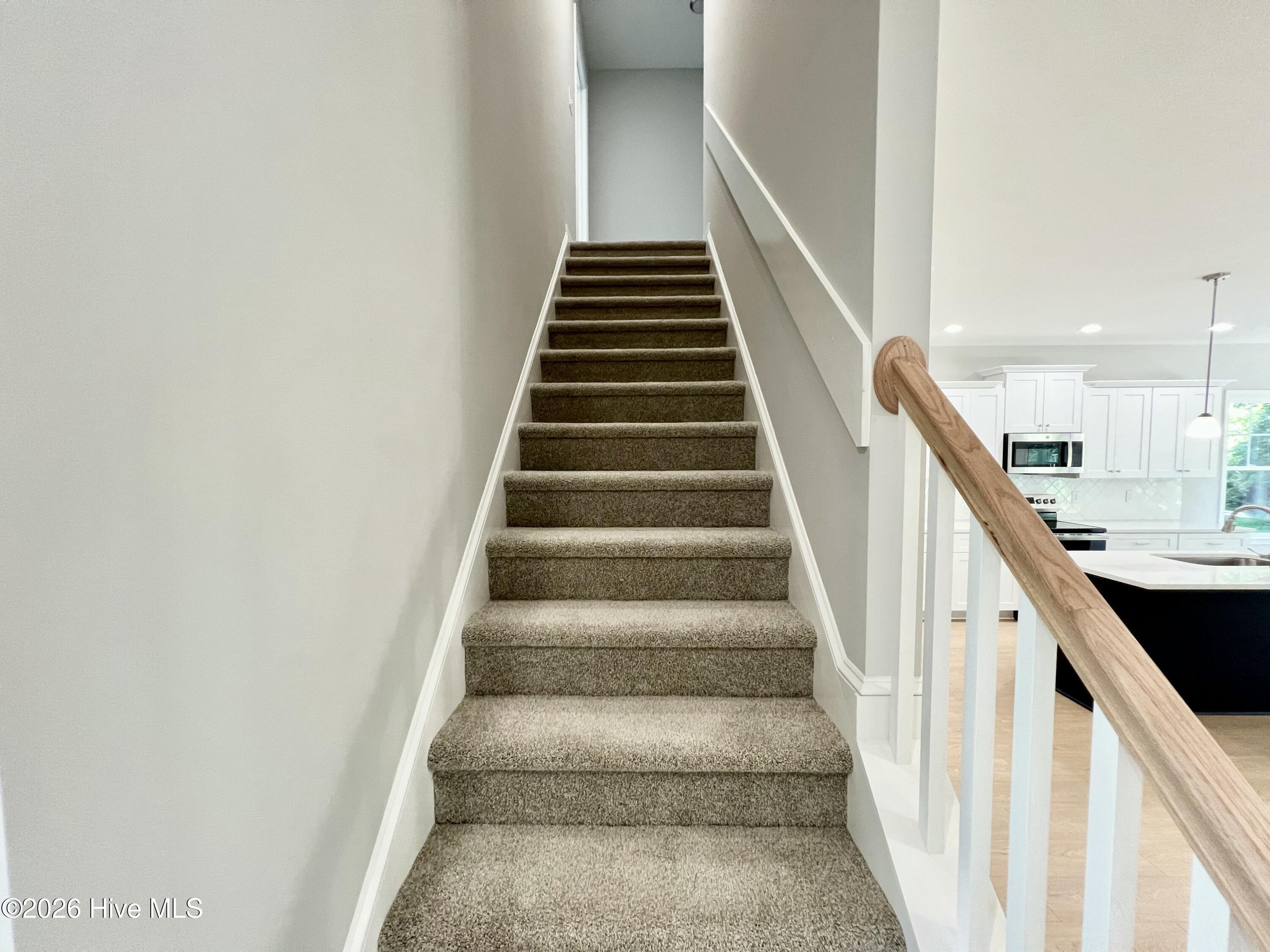 304 Creeks Edge Drive Property Photo 15