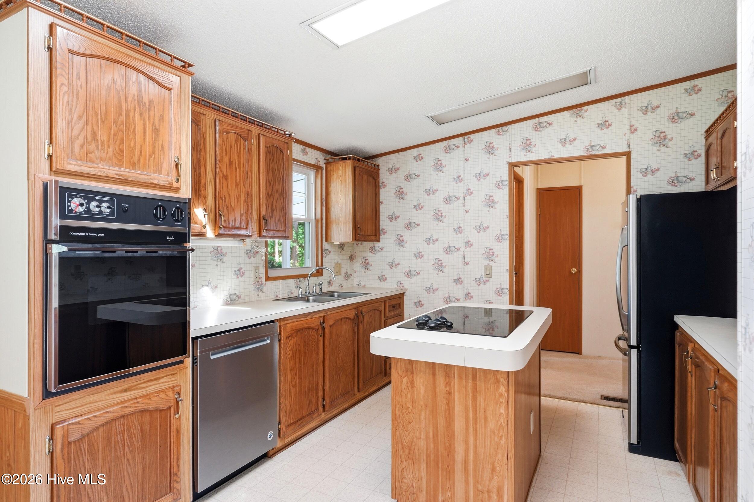 136 Champion Drive Property Photo 10