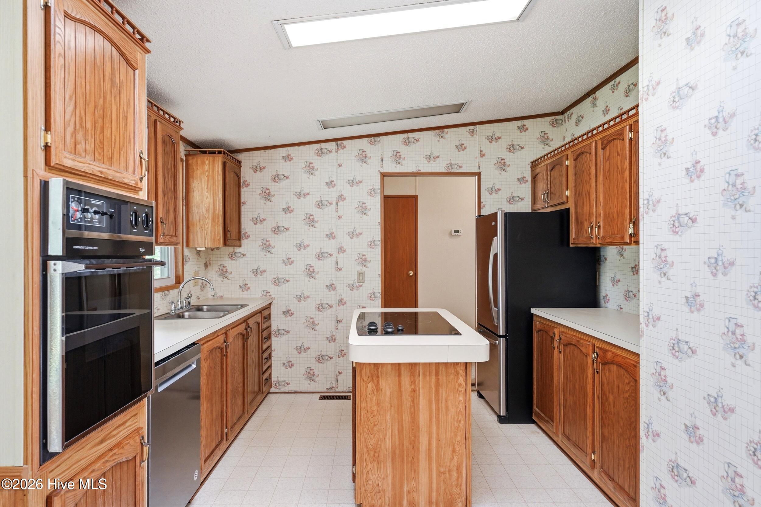 136 Champion Drive Property Photo 11