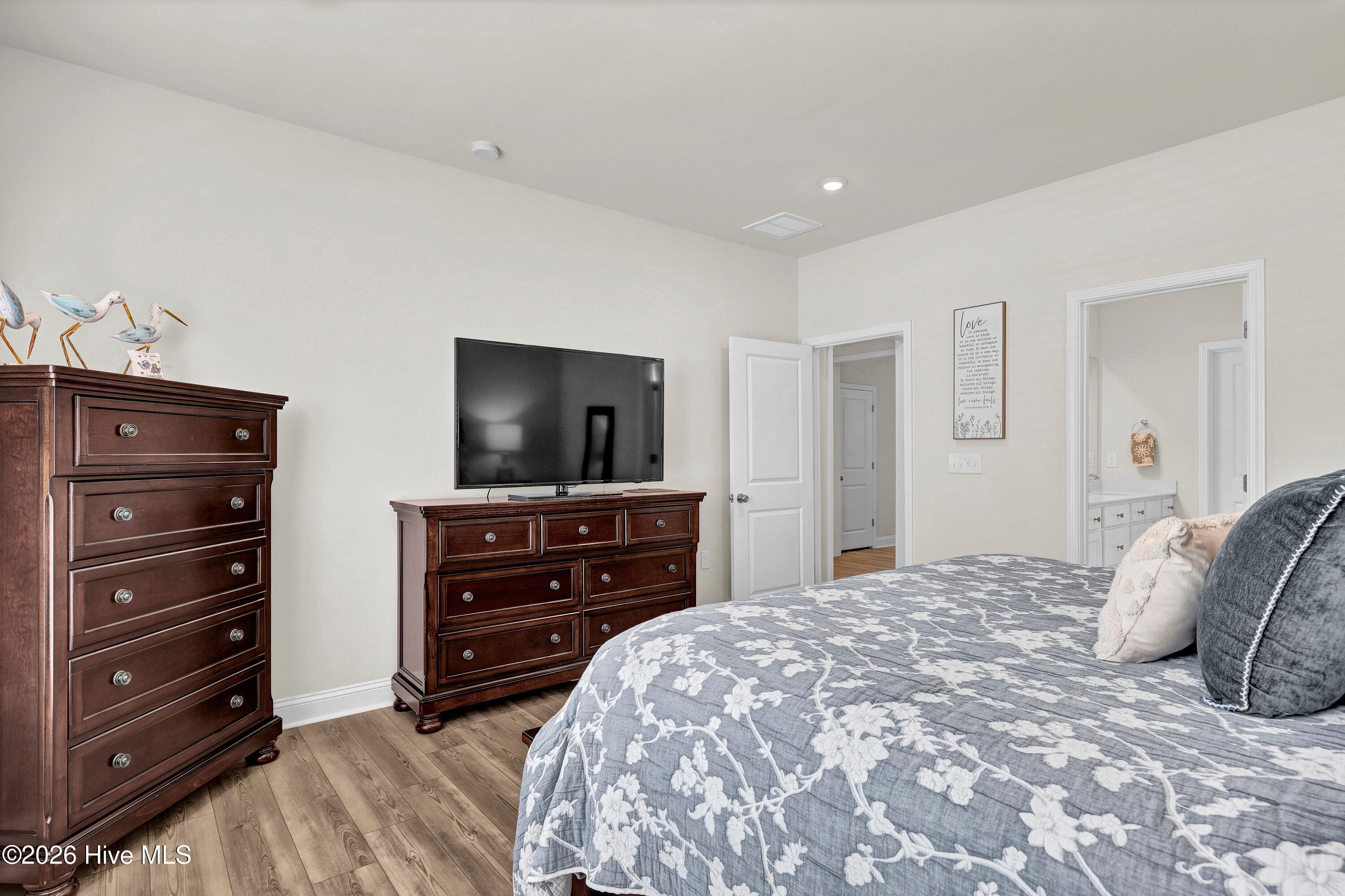 1104 Trisail Terrace Property Photo 21