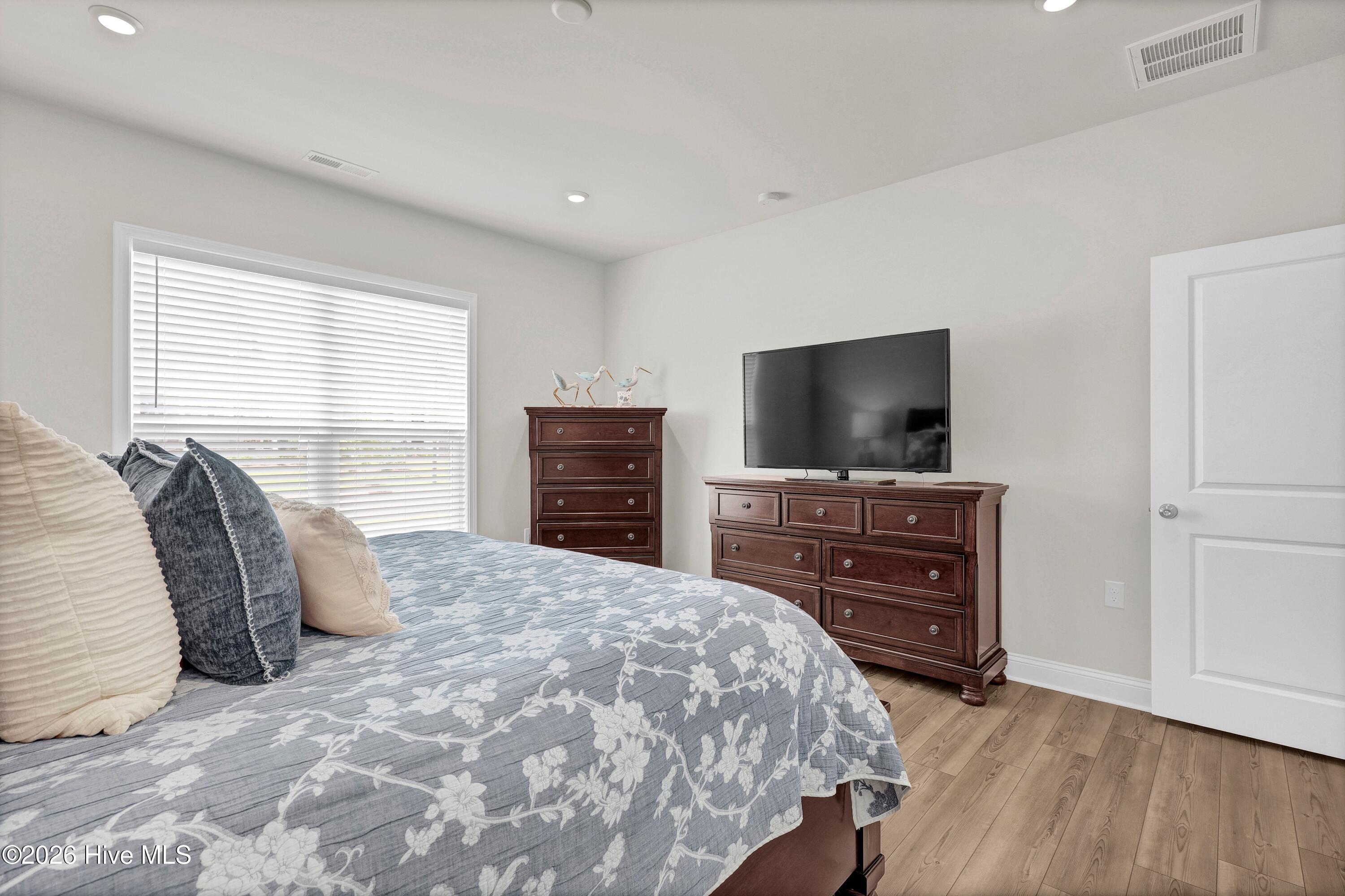 1104 Trisail Terrace Property Photo 22