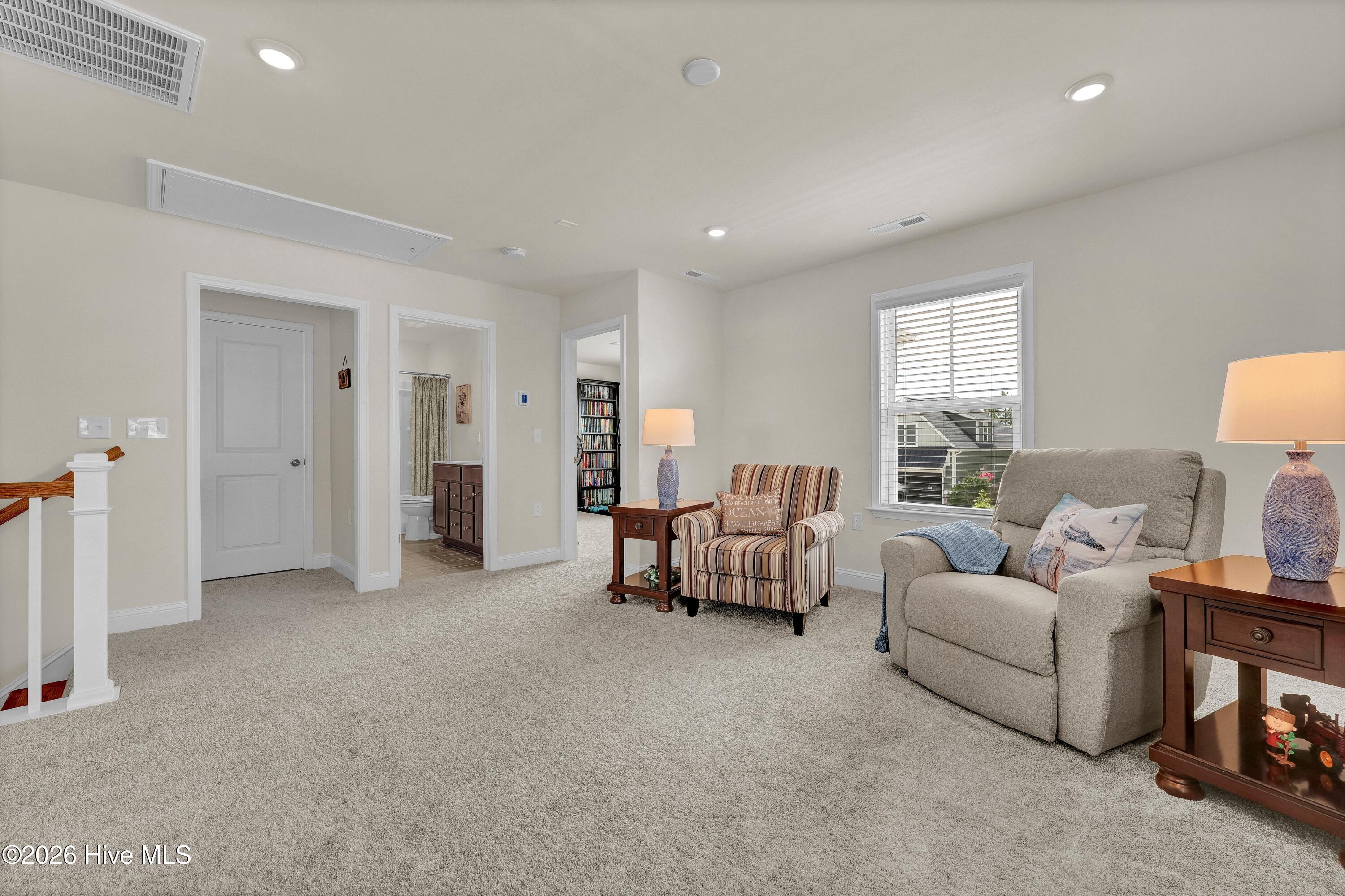 1104 Trisail Terrace Property Photo 27